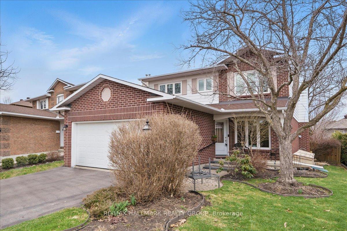 Photo 1 of 111 Hansen Avenue, Ottawa, Kanata - Kanata Lakes/Heritage Hills — HOMEH