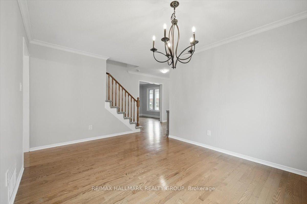Photo 9 of 111 Hansen Avenue, Ottawa, Kanata - Kanata Lakes/Heritage Hills — HOMEH