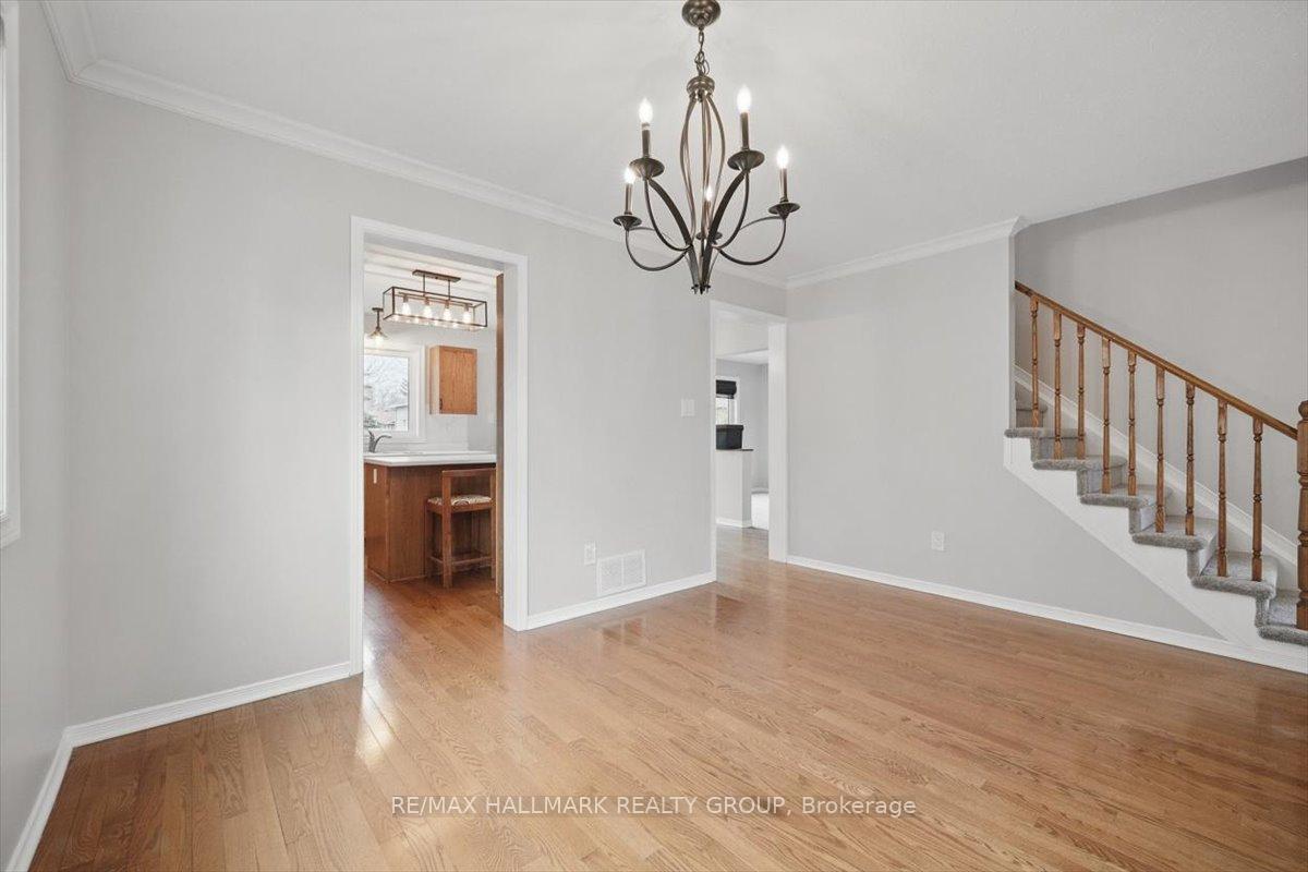 Photo 10 of 111 Hansen Avenue, Ottawa, Kanata - Kanata Lakes/Heritage Hills — HOMEH