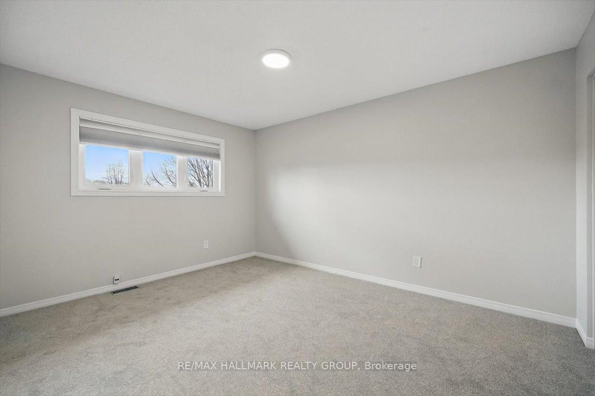Photo 29 of 111 Hansen Avenue, Ottawa, Kanata - Kanata Lakes/Heritage Hills — HOMEH
