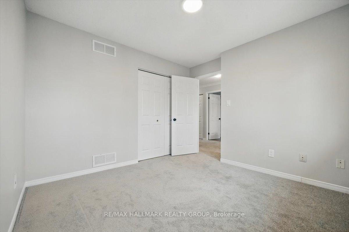 Photo 32 of 111 Hansen Avenue, Ottawa, Kanata - Kanata Lakes/Heritage Hills — HOMEH