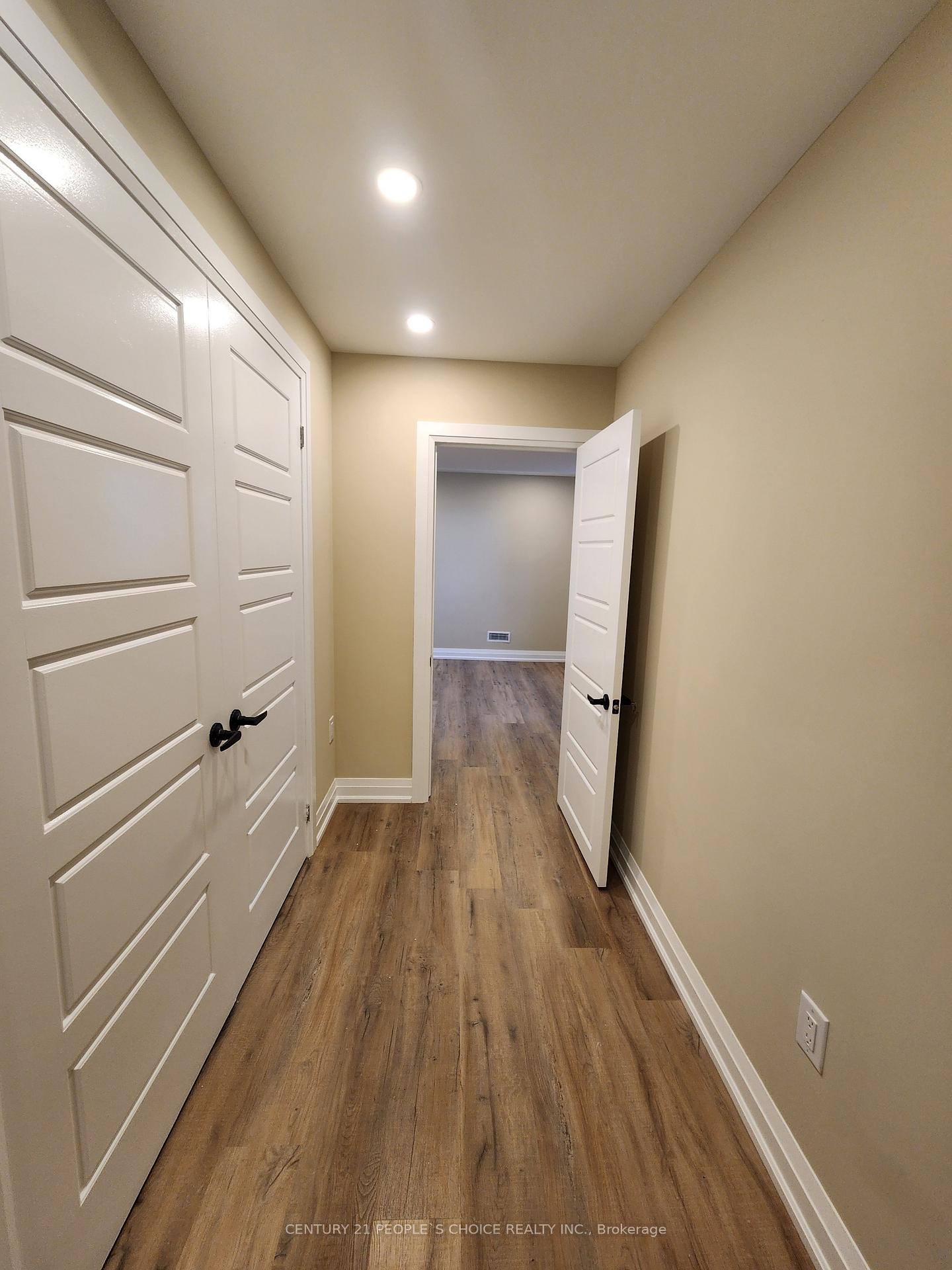 Photo 11 of 744 Kennedy Circle W, Milton, Cobban — HOMEH