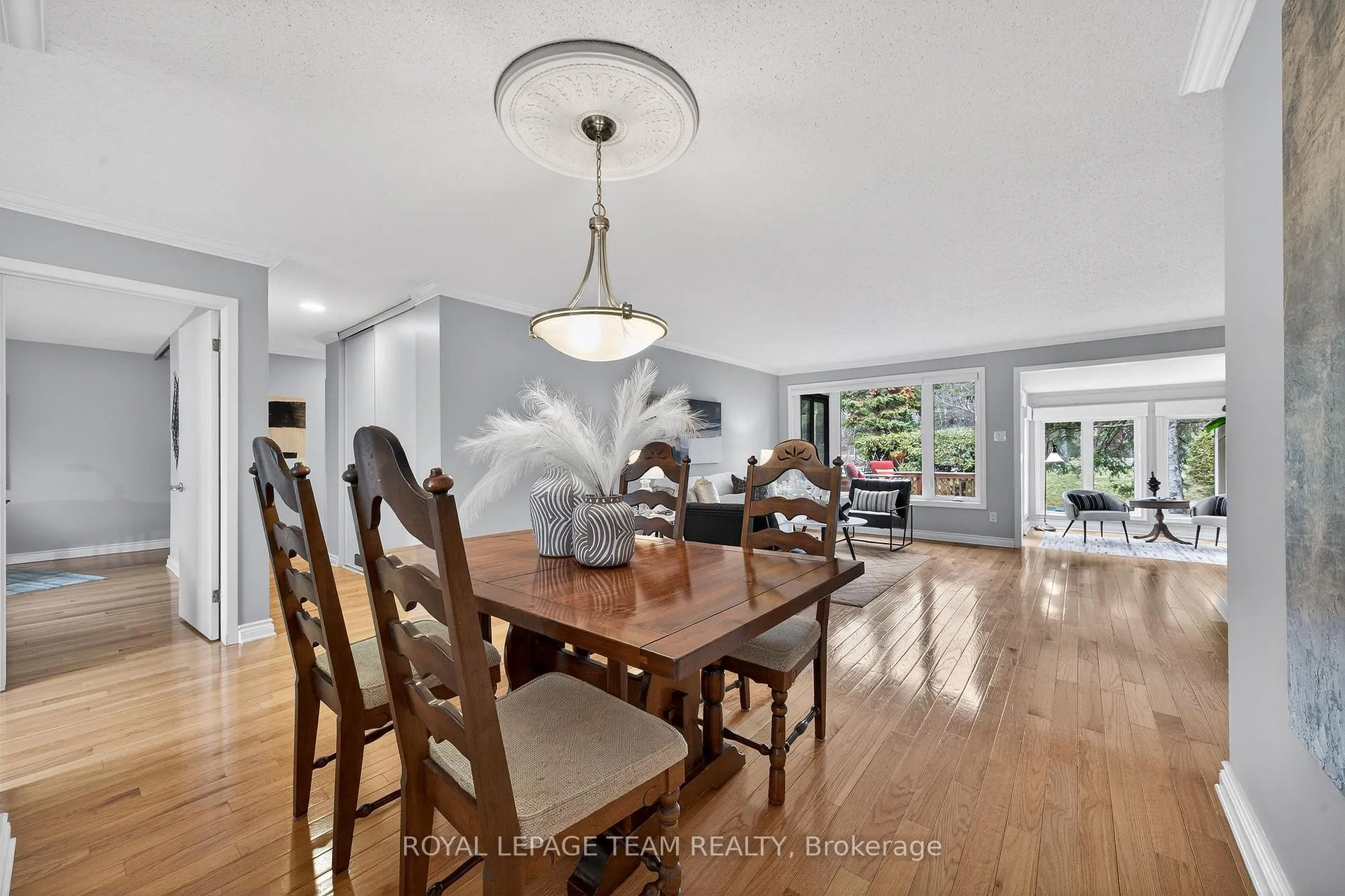 Photo 7 of 11 Glen Abbey Crescent, Ottawa, Stittsville (Central) — HOMEH