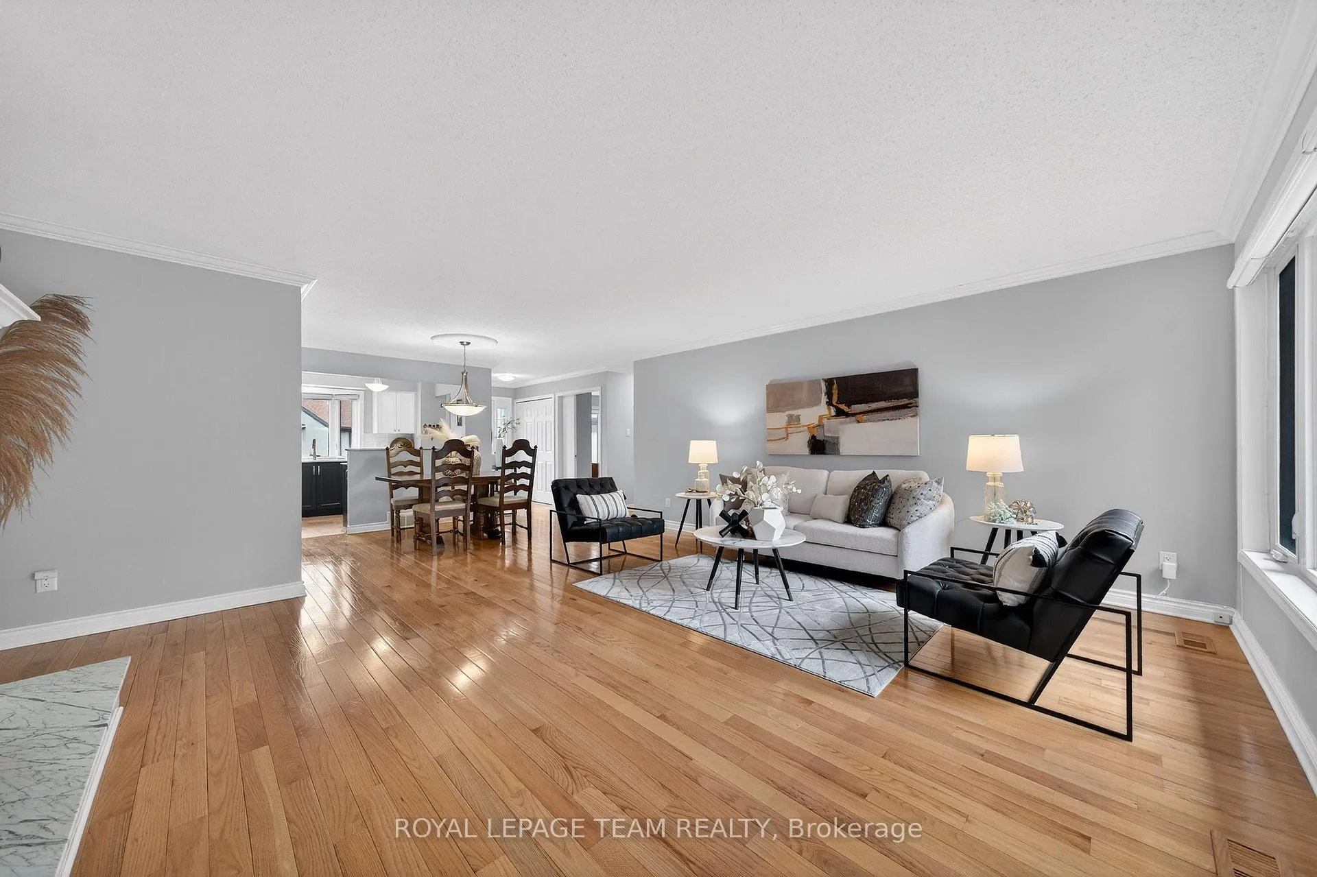 Photo 12 of 11 Glen Abbey Crescent, Ottawa, Stittsville (Central) — HOMEH