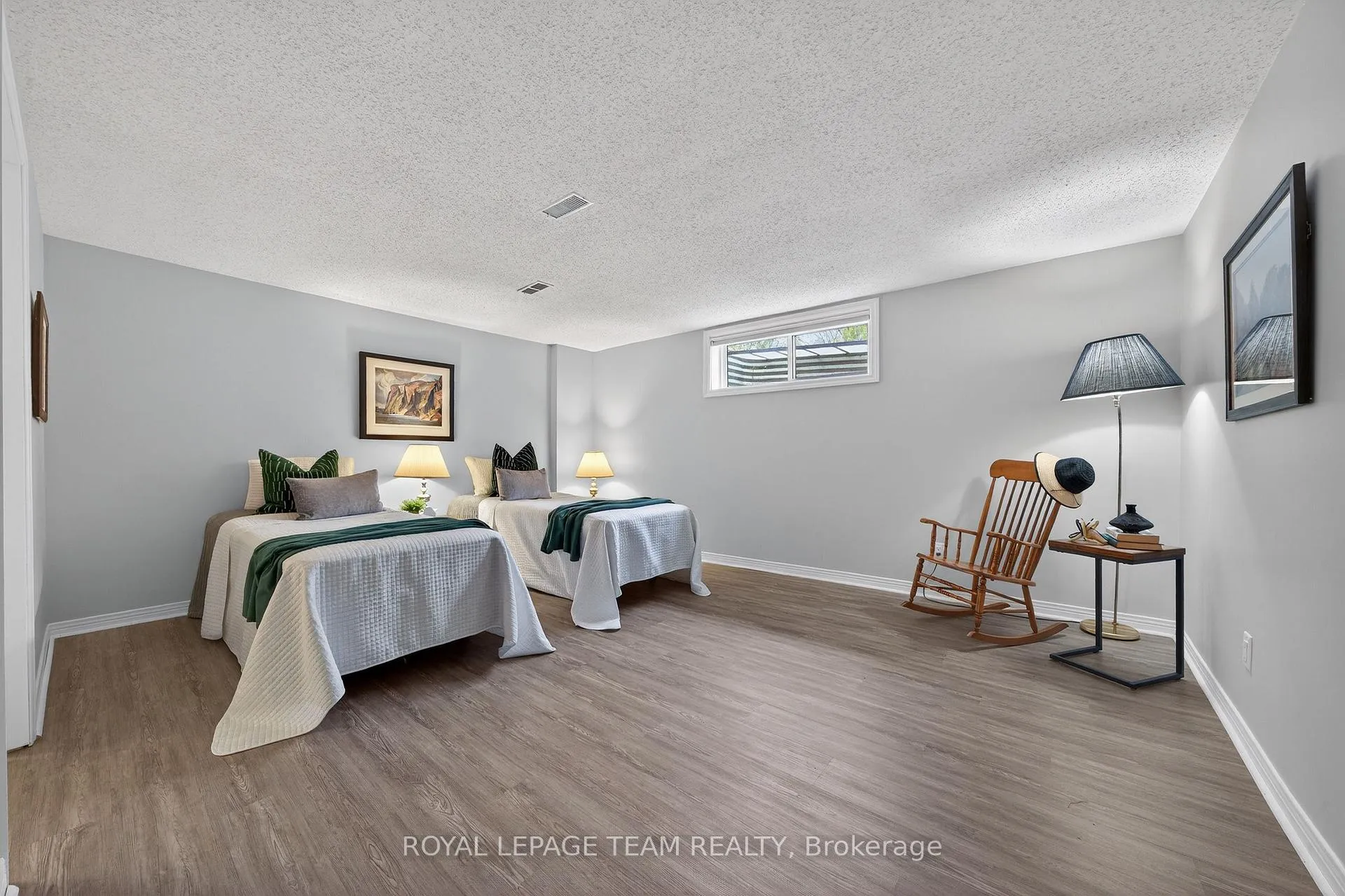 Photo 33 of 11 Glen Abbey Crescent, Ottawa, Stittsville (Central) — HOMEH