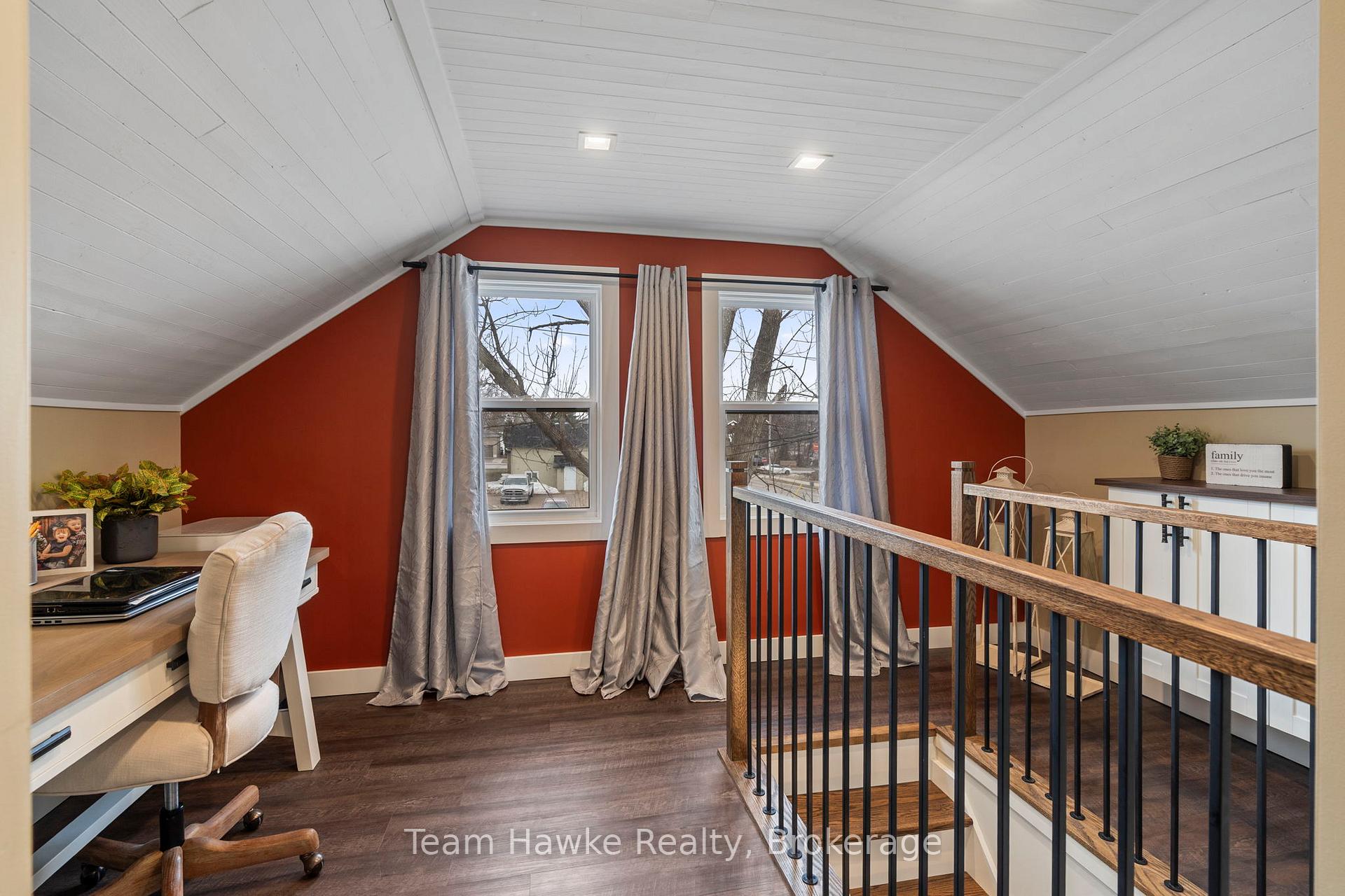 Photo 18 of 475 Colborne Street, Midland — HOMEH