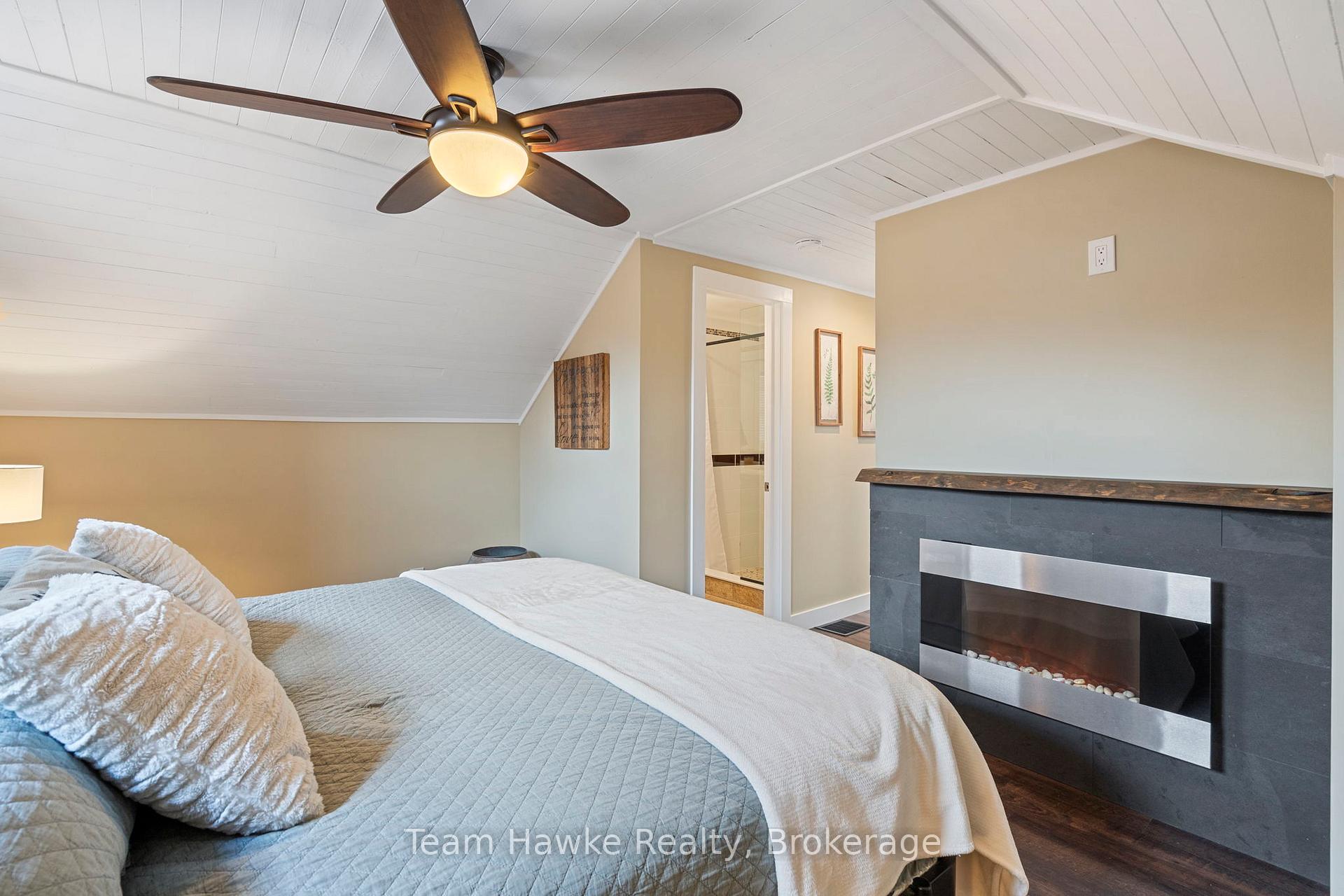 Photo 20 of 475 Colborne Street, Midland — HOMEH