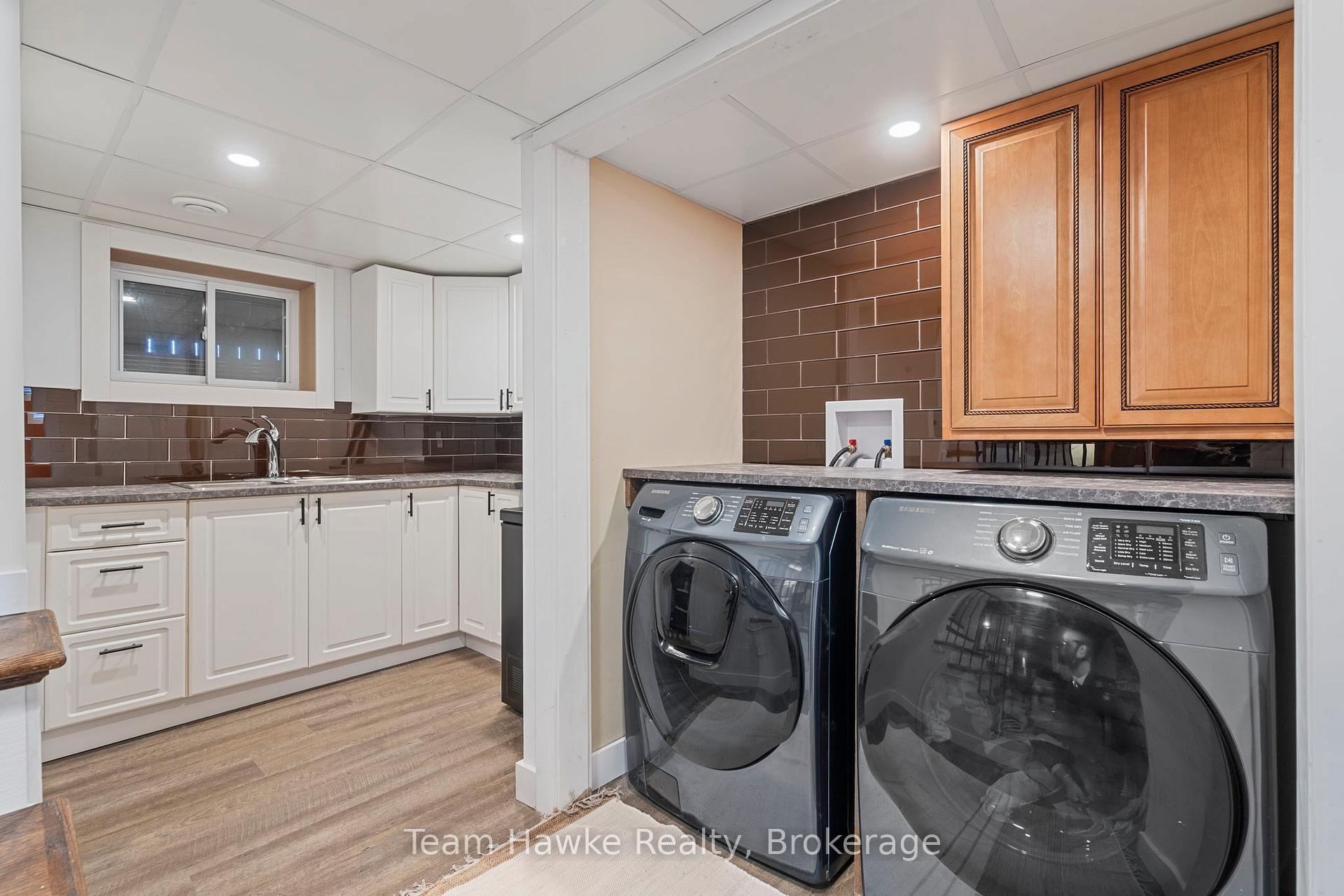 Photo 31 of 475 Colborne Street, Midland — HOMEH