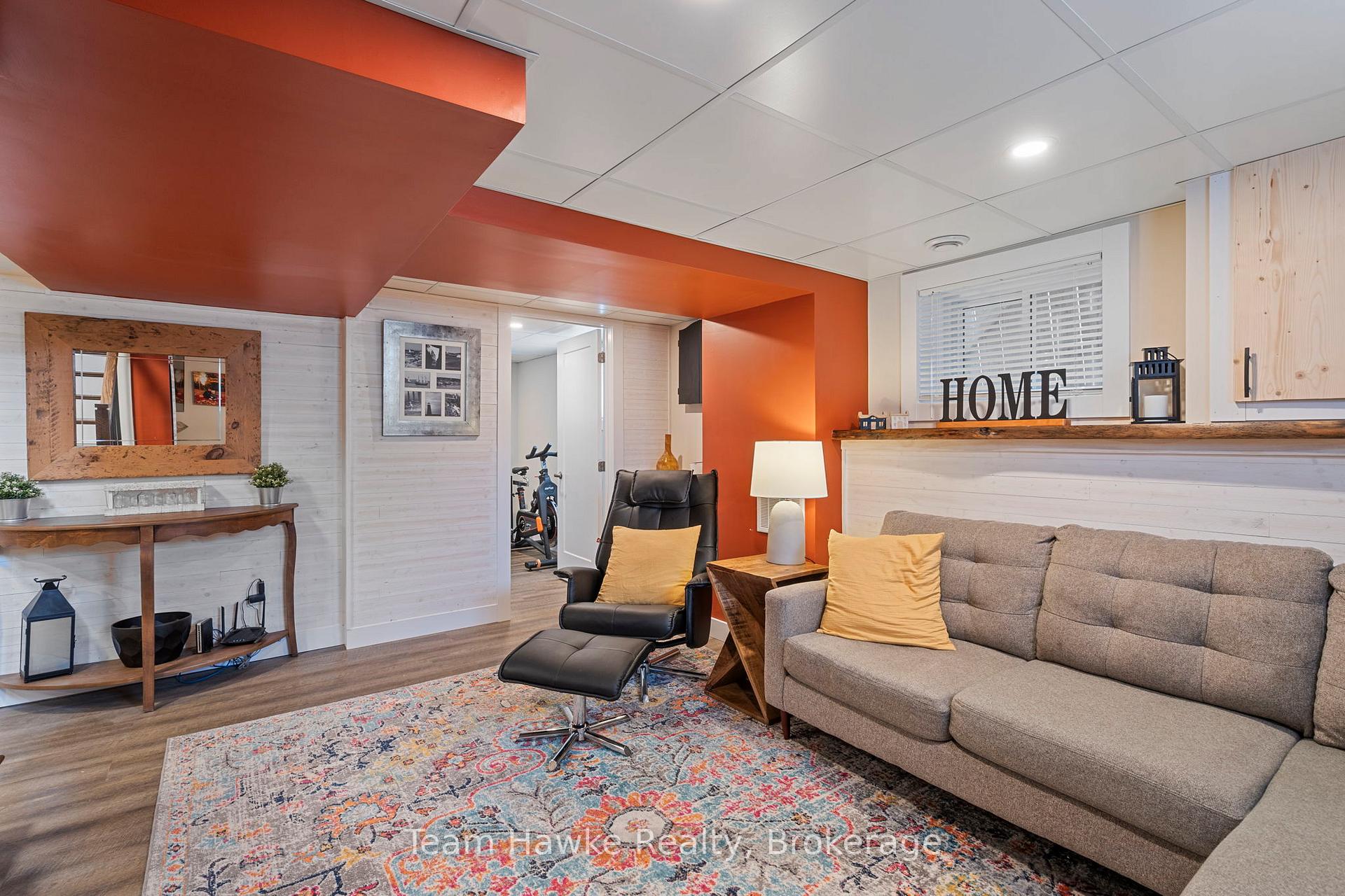 Photo 34 of 475 Colborne Street, Midland — HOMEH