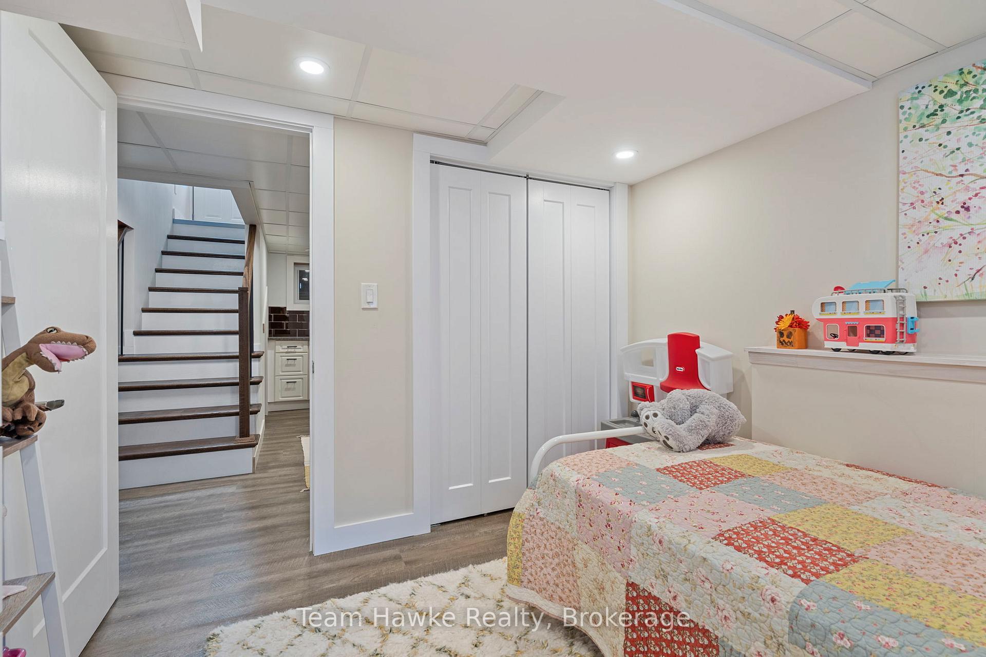 Photo 36 of 475 Colborne Street, Midland — HOMEH