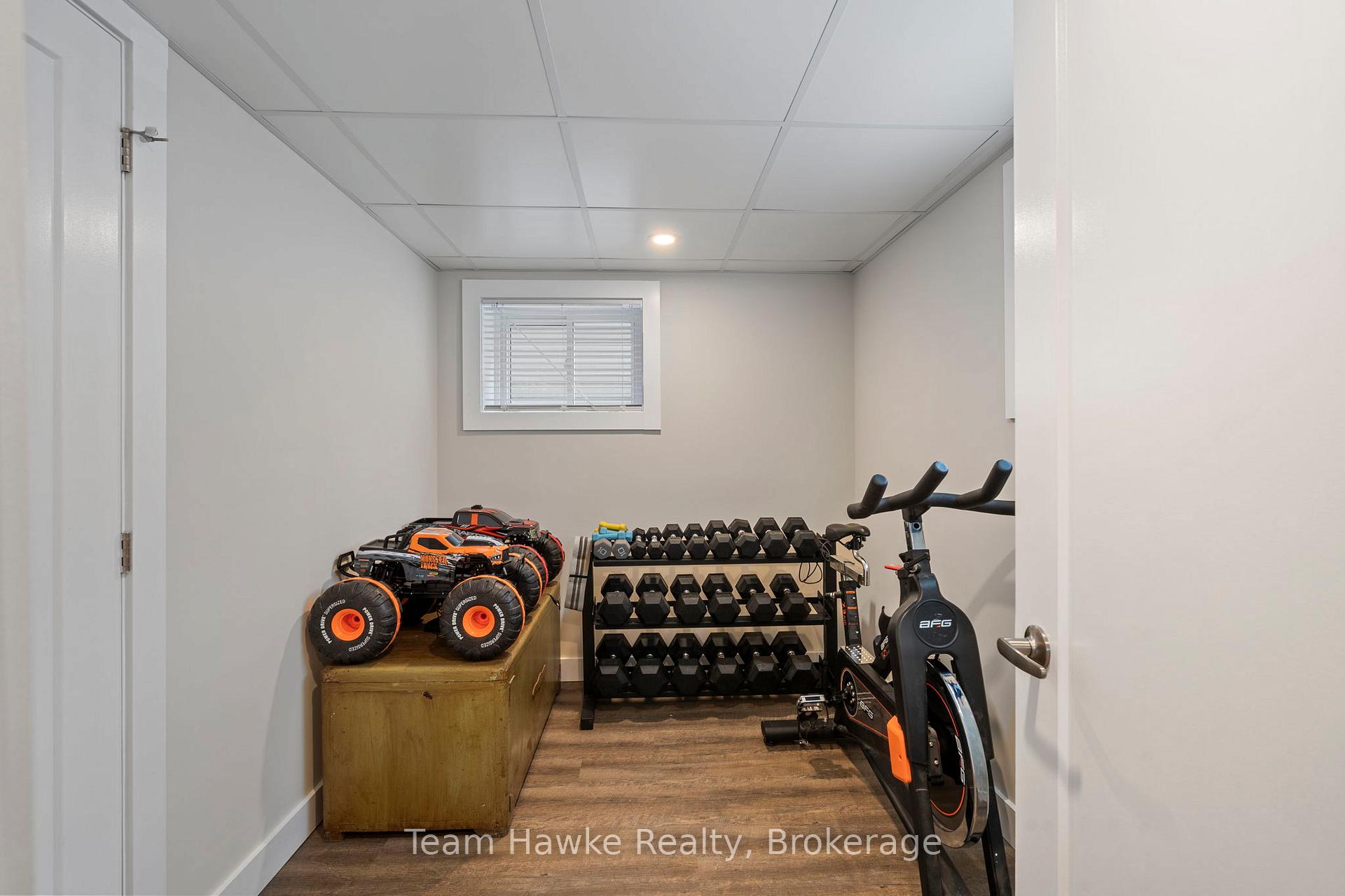 Photo 37 of 475 Colborne Street, Midland — HOMEH