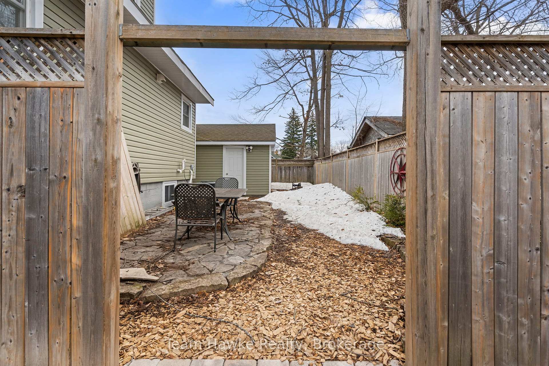 Photo 40 of 475 Colborne Street, Midland — HOMEH