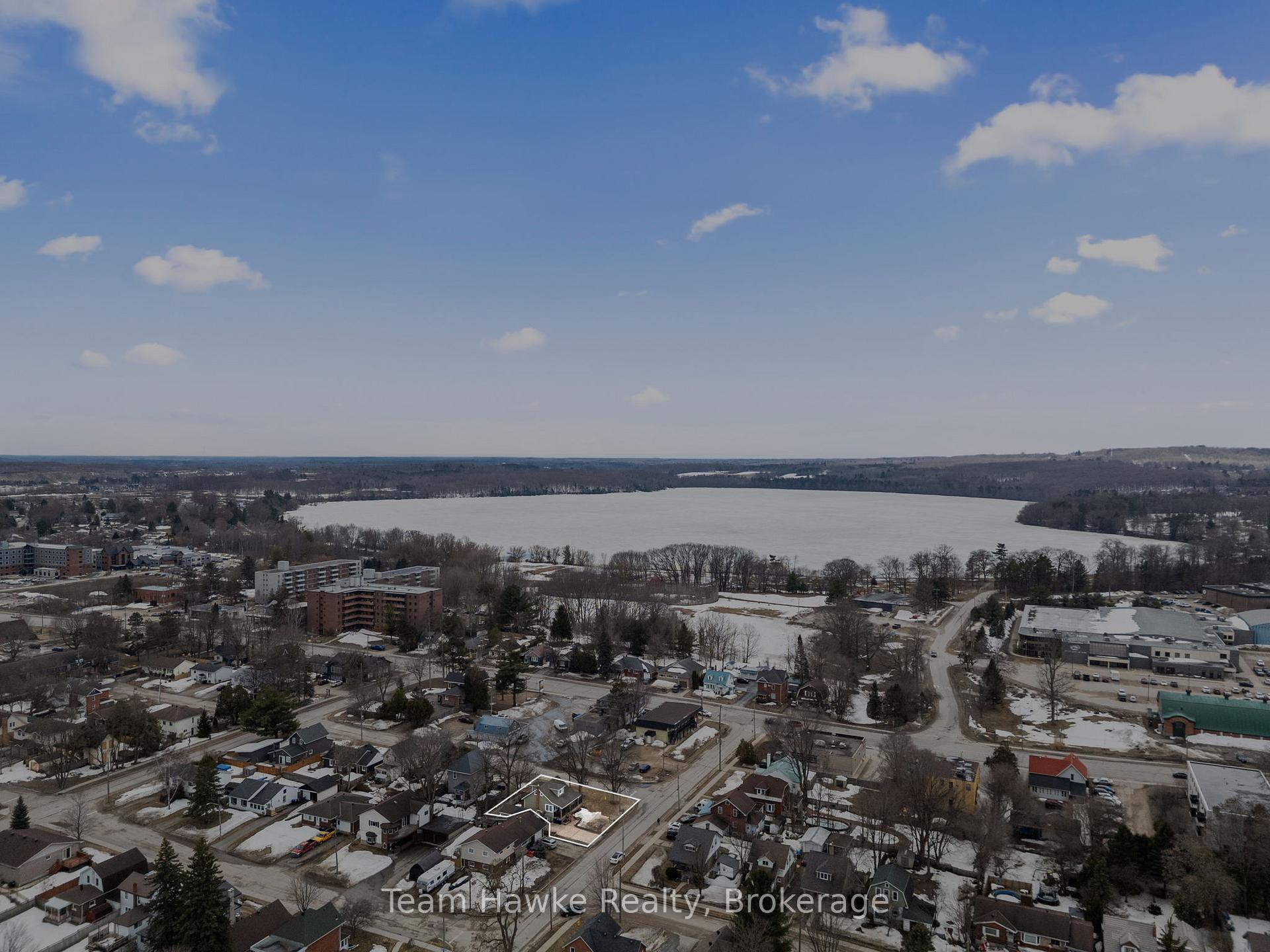 Photo 44 of 475 Colborne Street, Midland — HOMEH