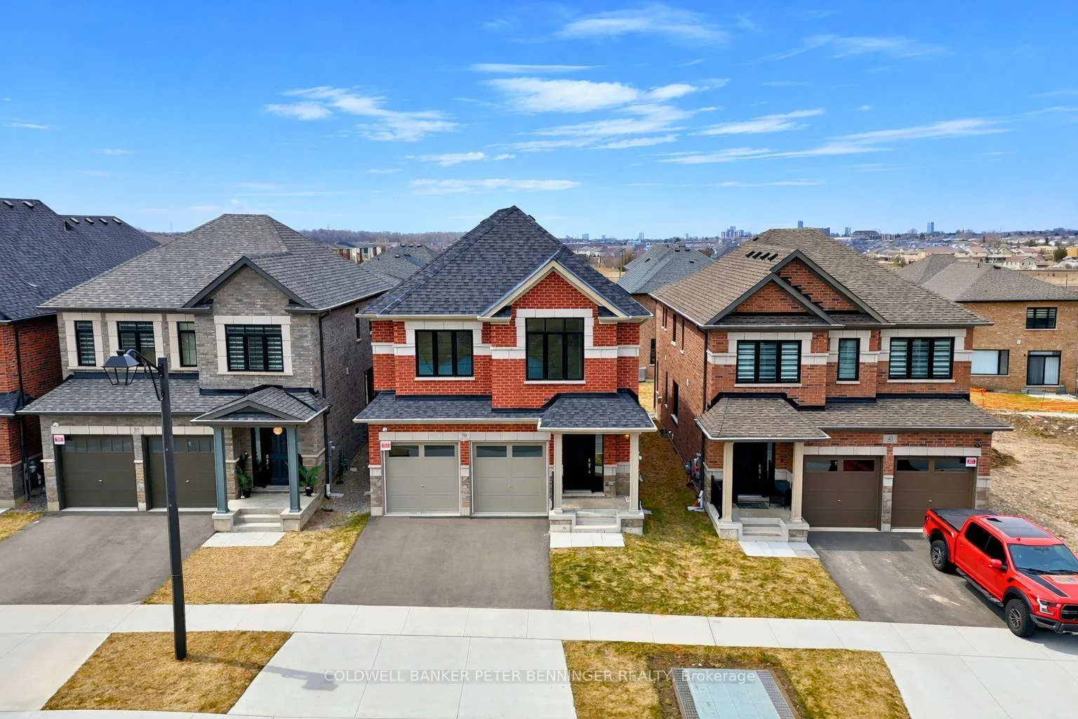 Photo 1 of 39 Guernsey Drive, Kitchener, Trussler — HOMEH