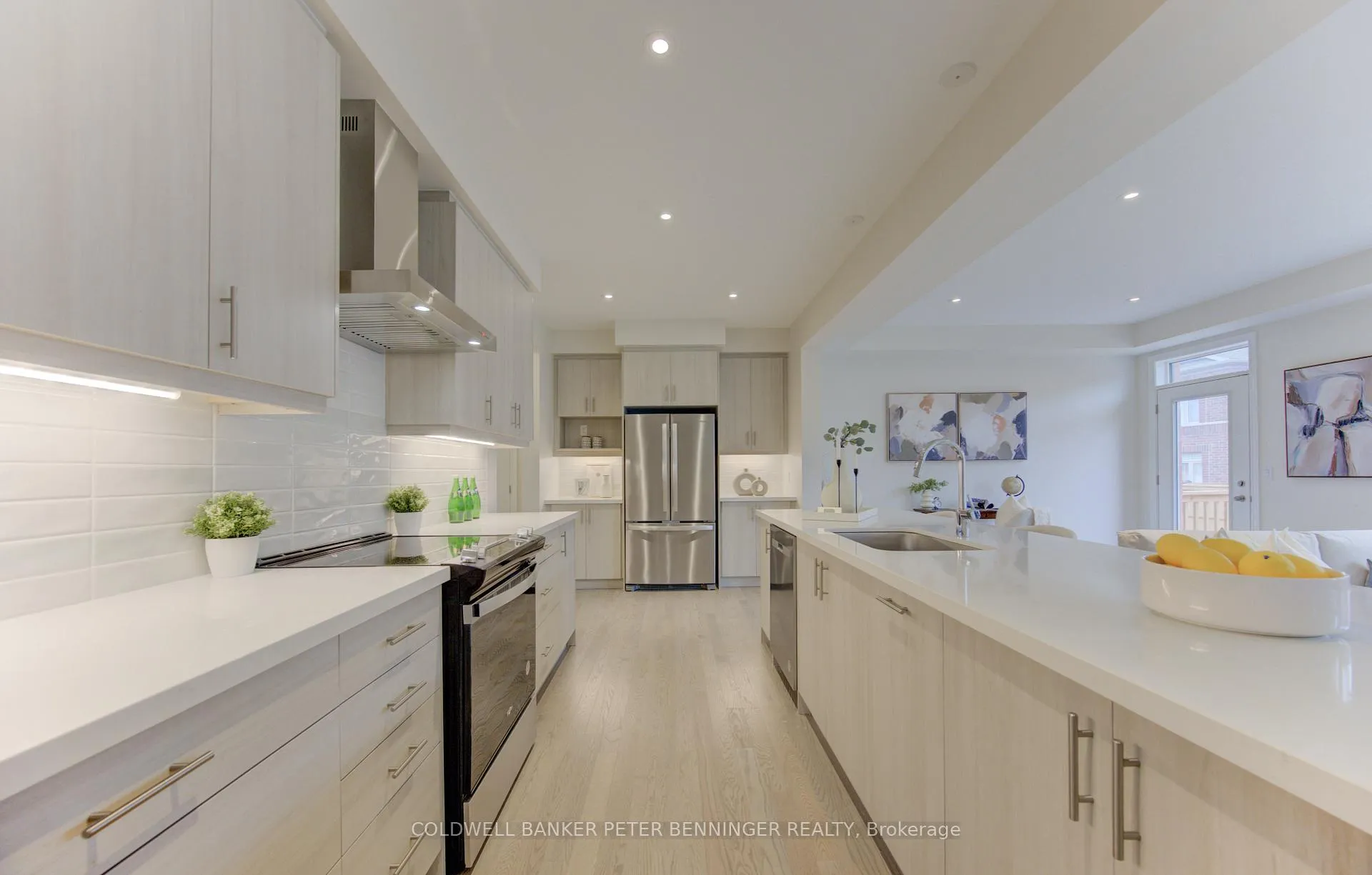 Photo 4 of 39 Guernsey Drive, Kitchener, Trussler — HOMEH