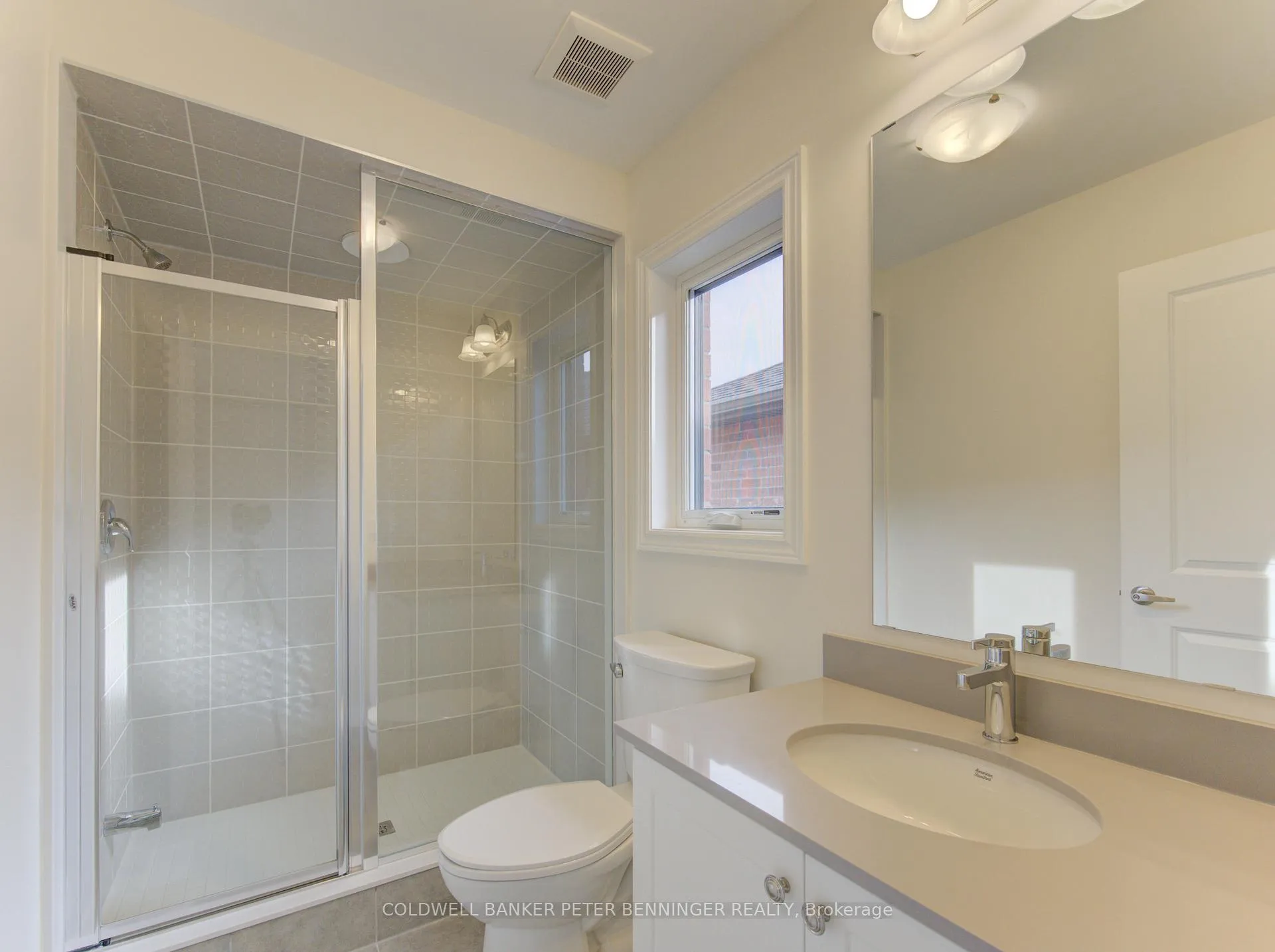 Photo 20 of 39 Guernsey Drive, Kitchener, Trussler — HOMEH