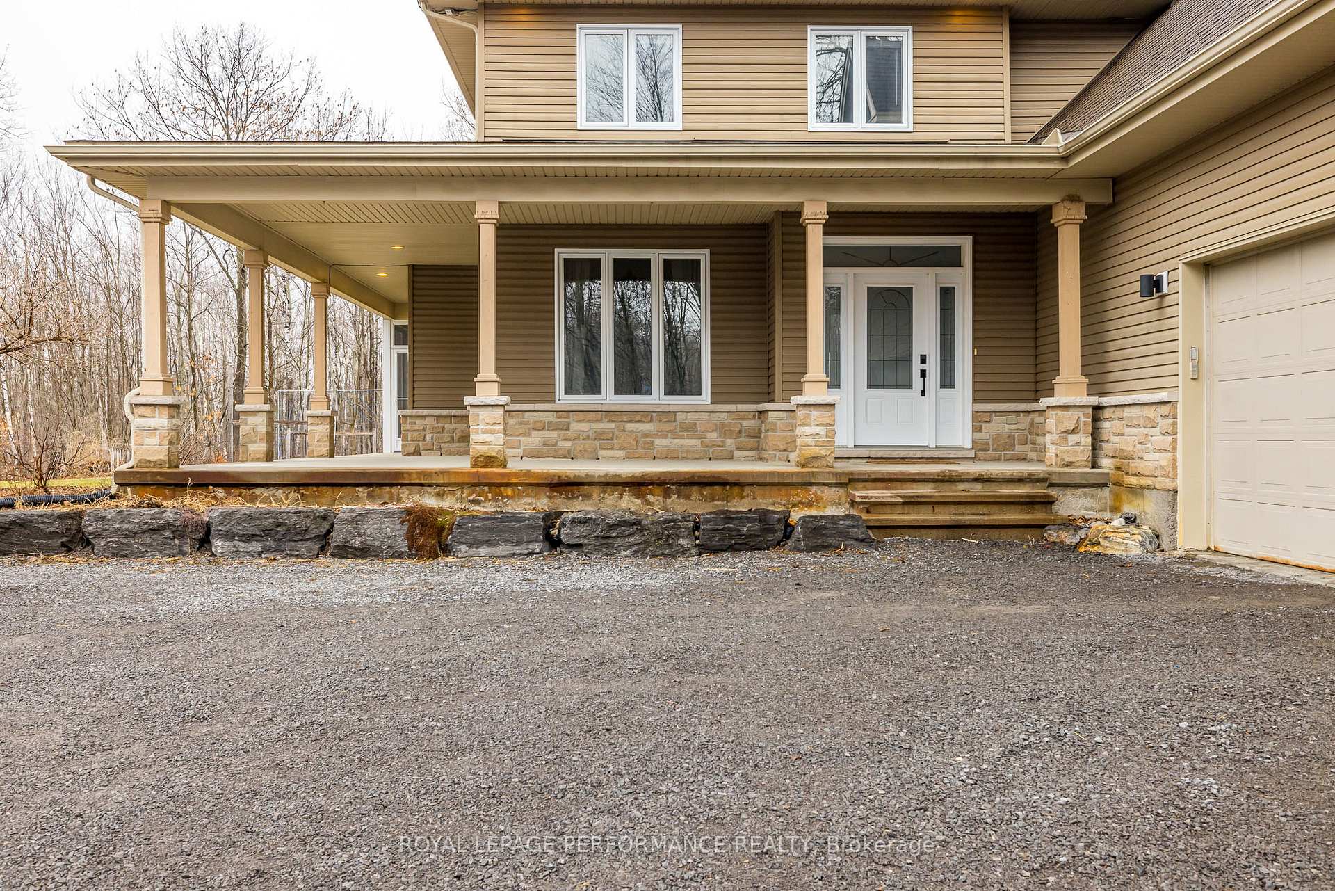 Photo 3 of 76 John Aselford Drive, Ottawa, Kanata - Kanata (North West) — HOMEH