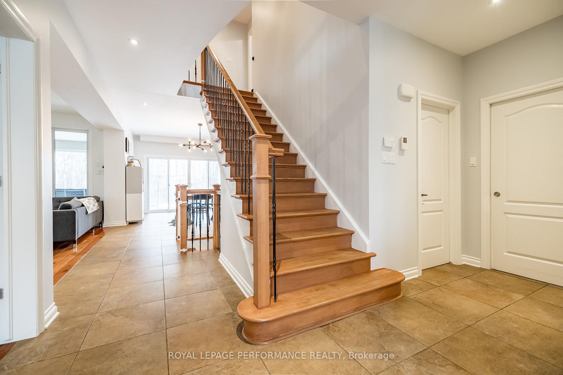 Photo 7 of 76 John Aselford Drive, Ottawa, Kanata - Kanata (North West) — HOMEH