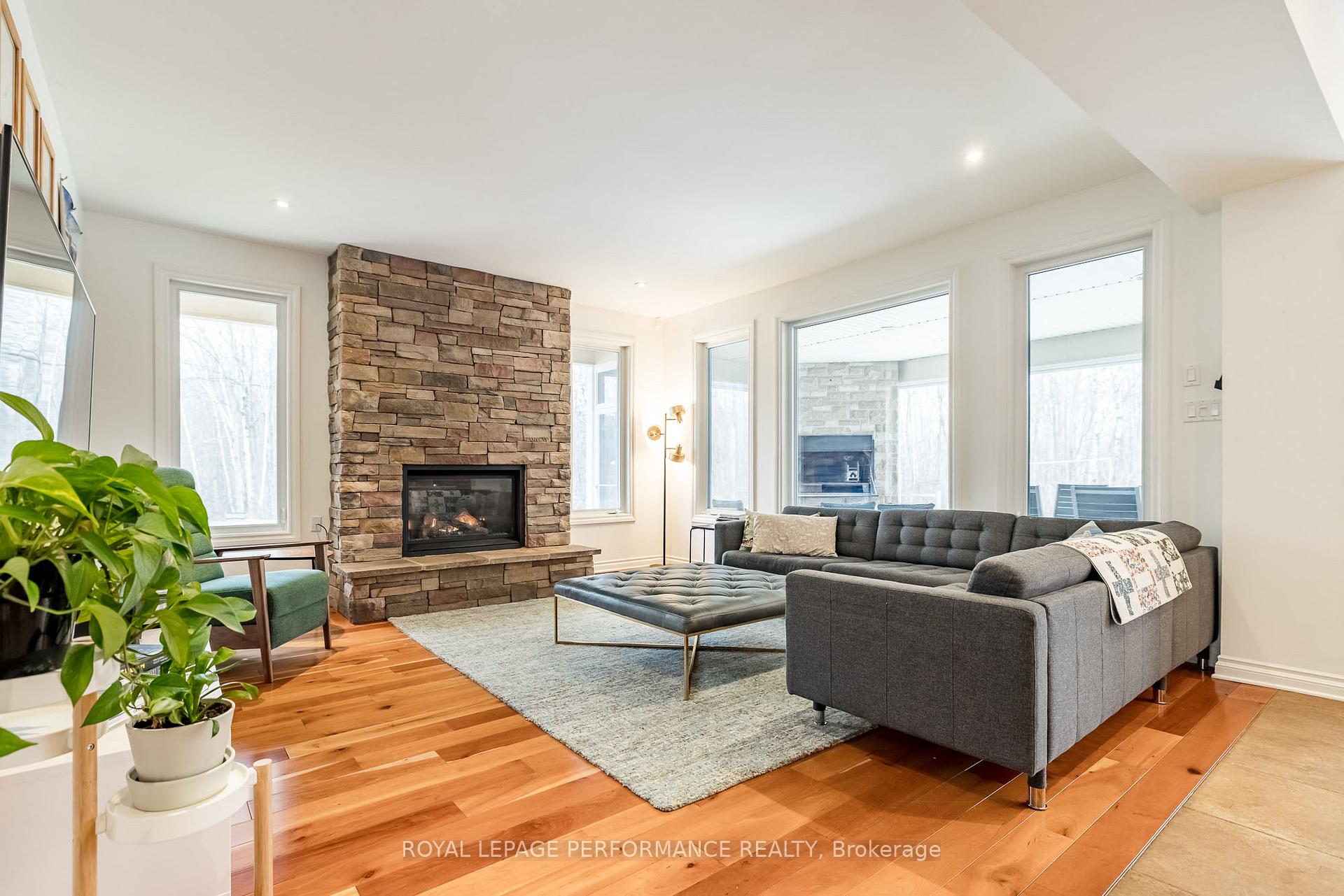 Photo 9 of 76 John Aselford Drive, Ottawa, Kanata - Kanata (North West) — HOMEH