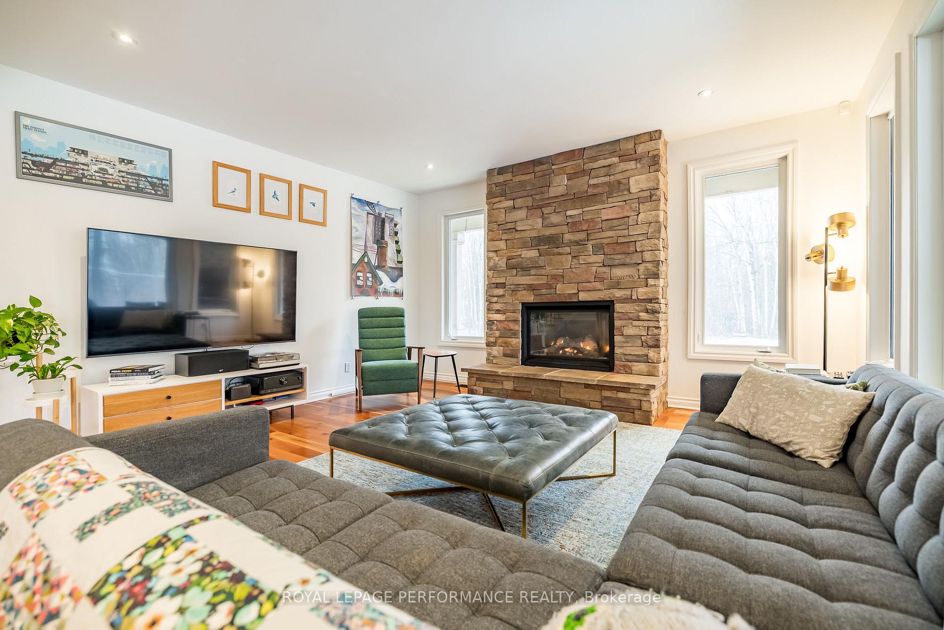 Photo 10 of 76 John Aselford Drive, Ottawa, Kanata - Kanata (North West) — HOMEH