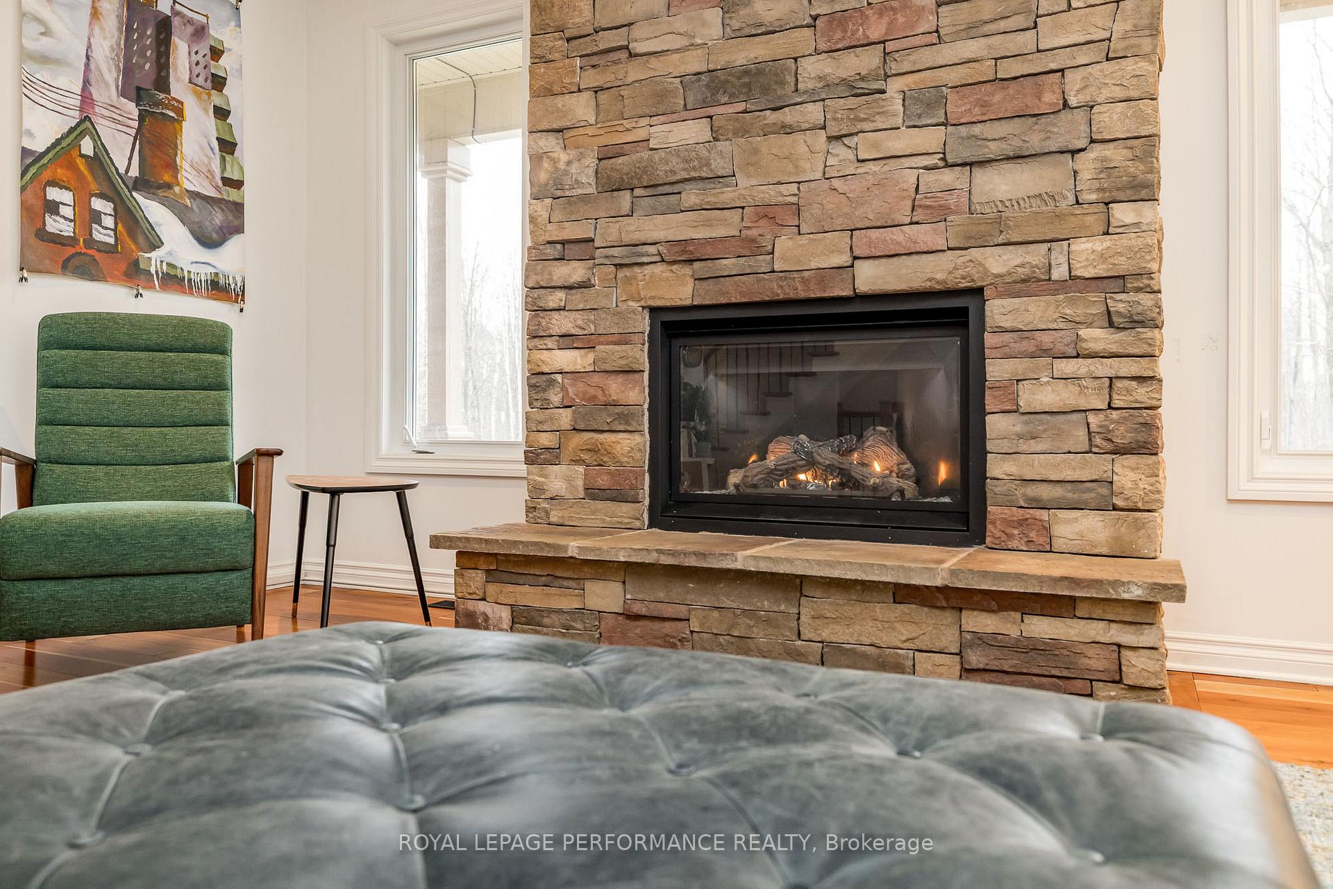 Photo 11 of 76 John Aselford Drive, Ottawa, Kanata - Kanata (North West) — HOMEH