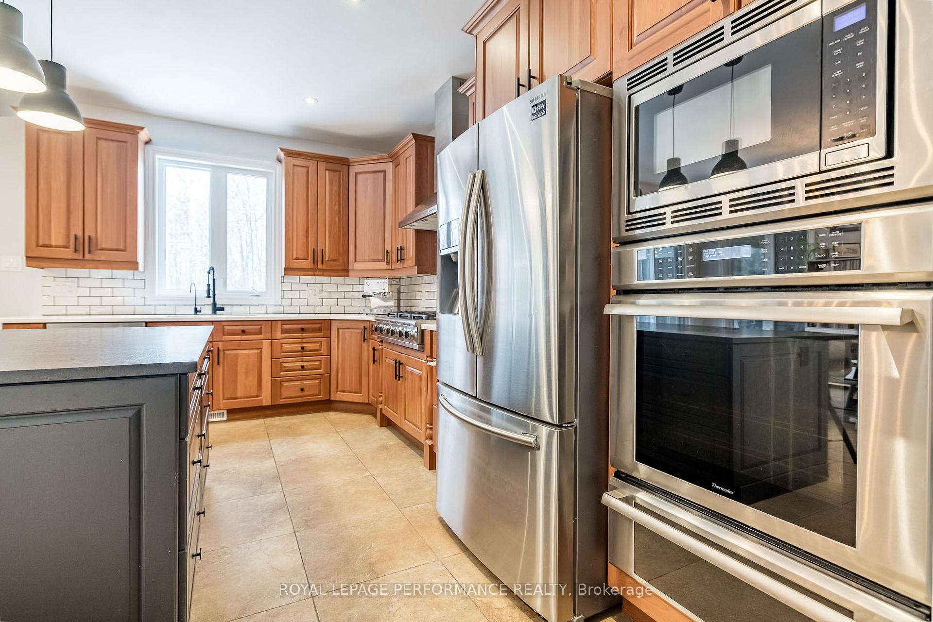 Photo 17 of 76 John Aselford Drive, Ottawa, Kanata - Kanata (North West) — HOMEH