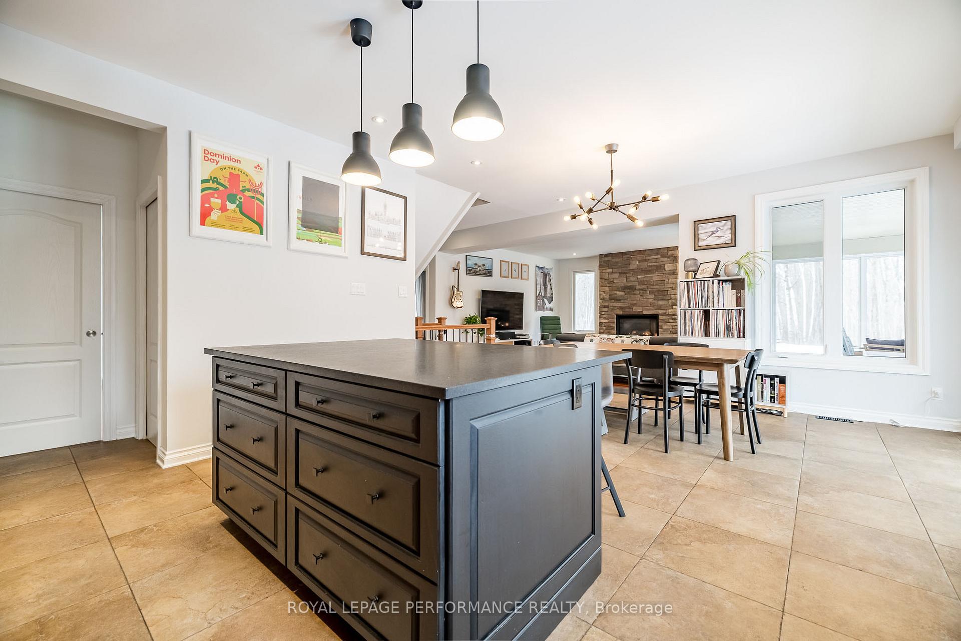 Photo 20 of 76 John Aselford Drive, Ottawa, Kanata - Kanata (North West) — HOMEH