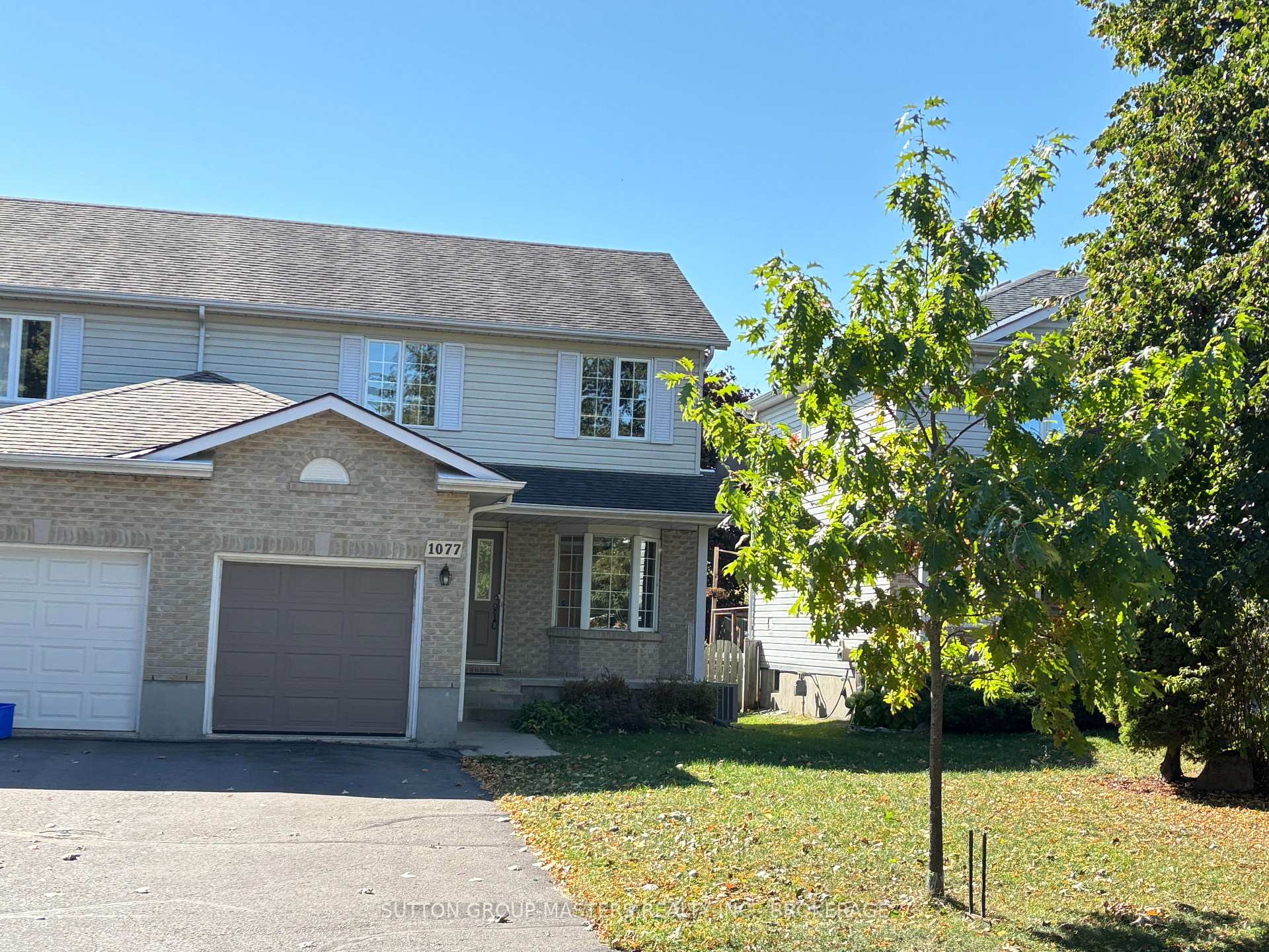 Photo 1 of 1077 Acadia Drive, Kingston, City Southwest — HOMEH