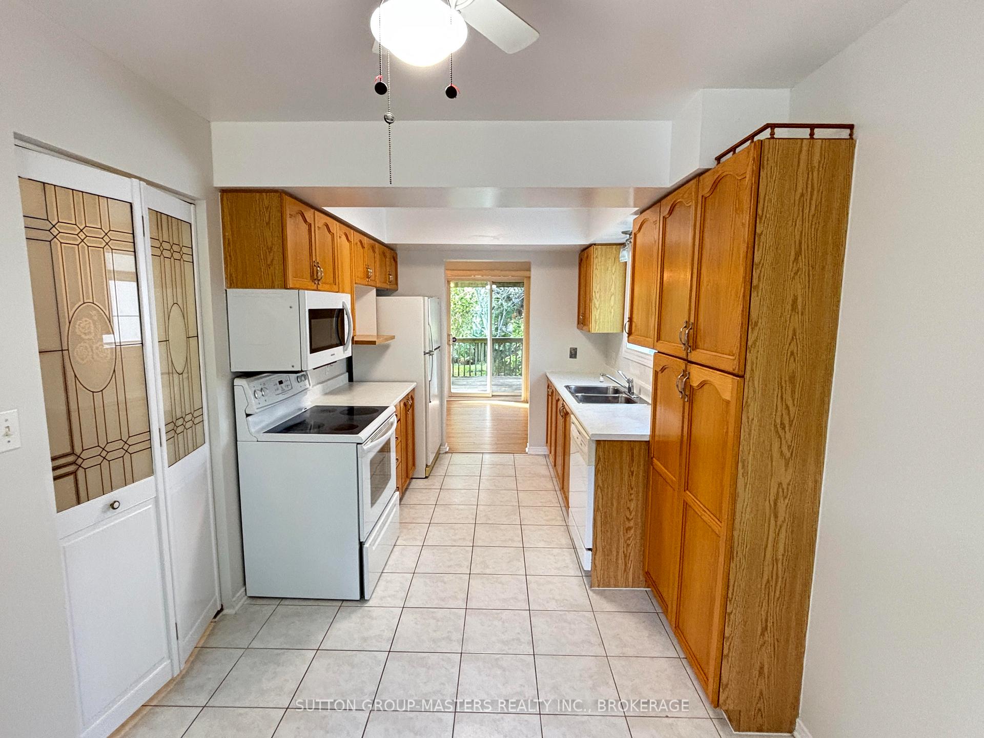 Photo 3 of 1077 Acadia Drive, Kingston, City Southwest — HOMEH