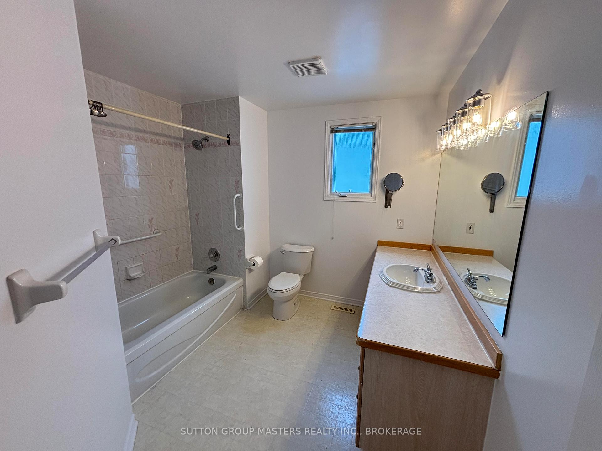 Photo 11 of 1077 Acadia Drive, Kingston, City Southwest — HOMEH