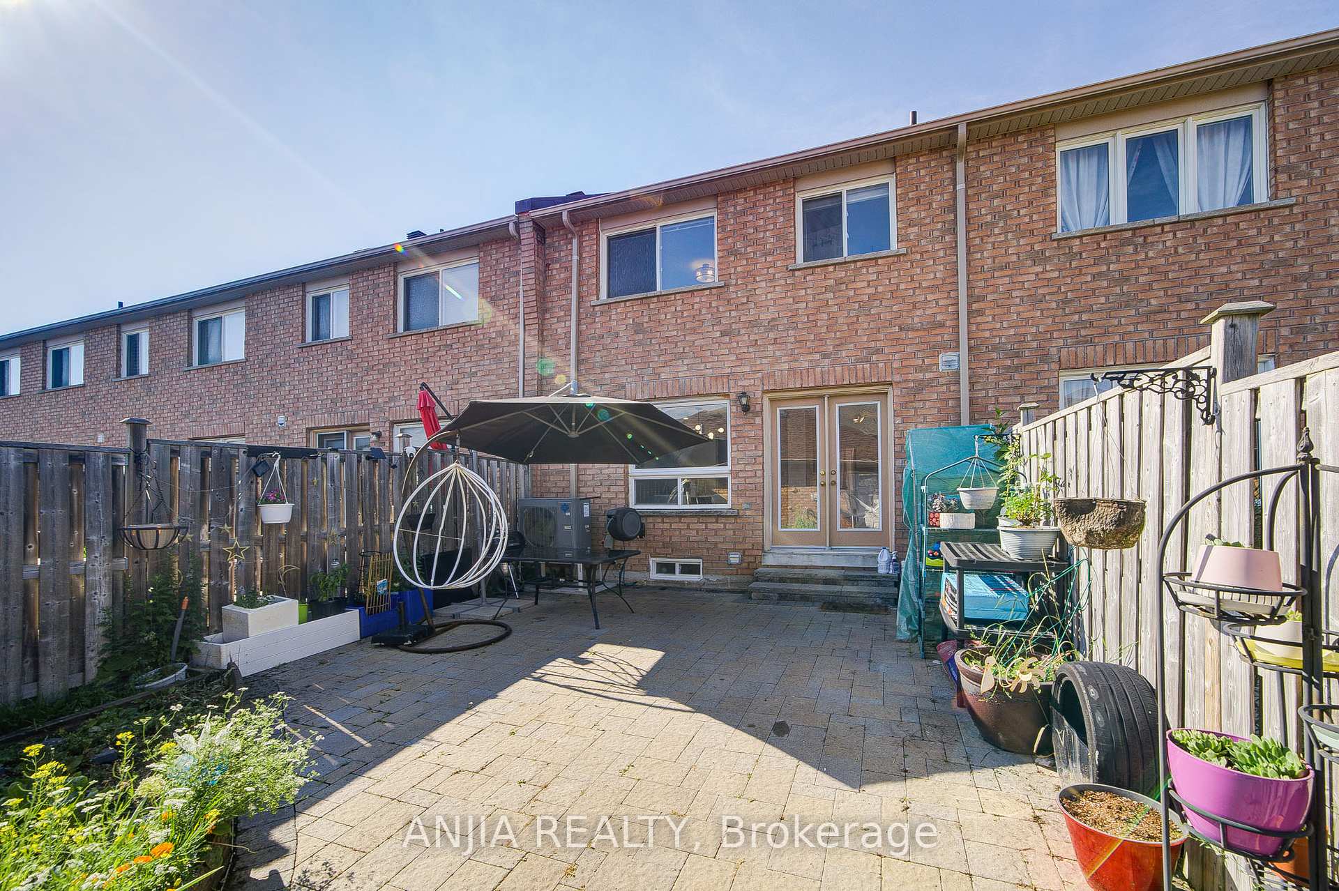 Photo 4 of 706 Castlemore Avenue, Markham, Wismer — HOMEH