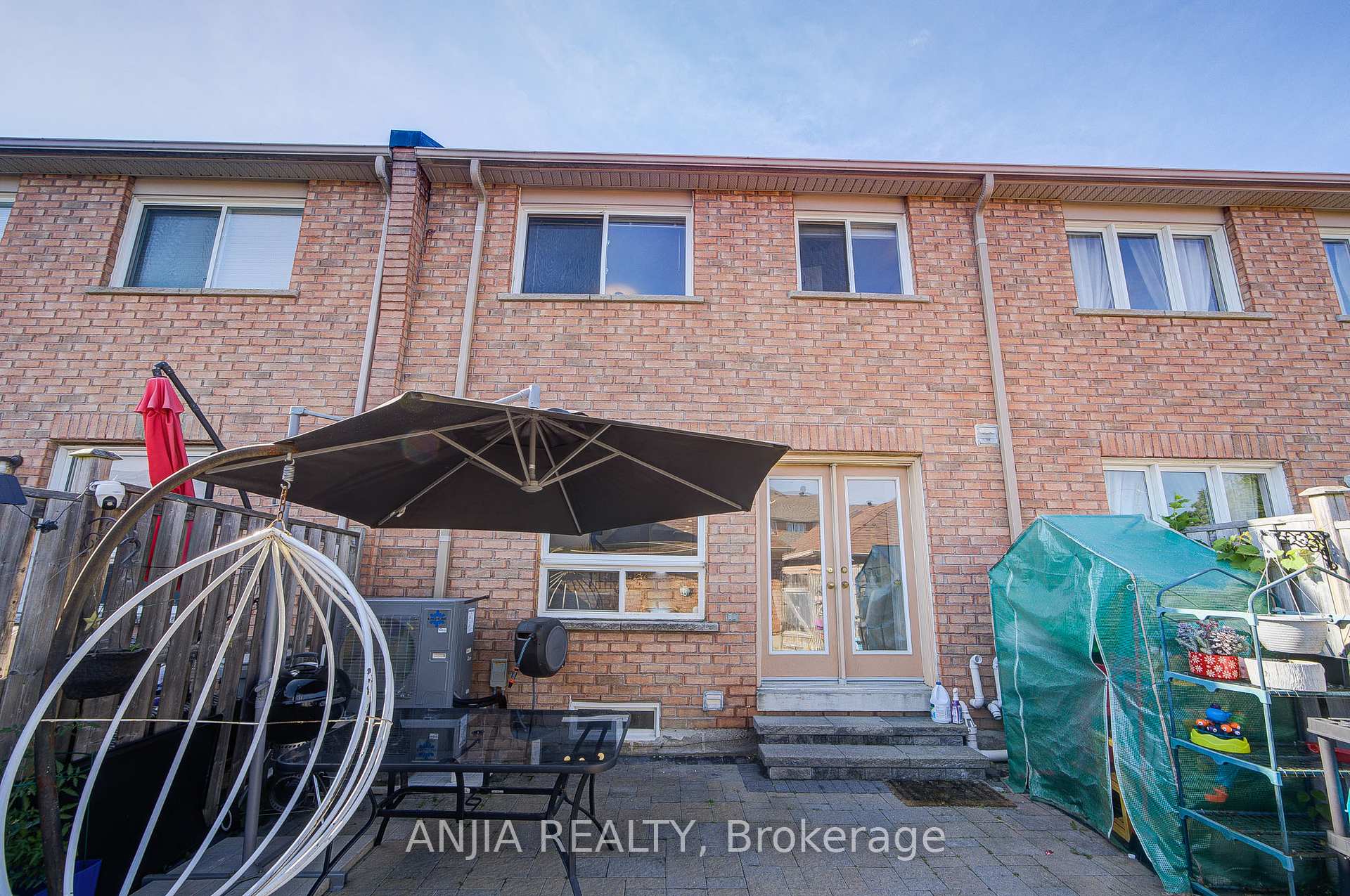 Photo 5 of 706 Castlemore Avenue, Markham, Wismer — HOMEH