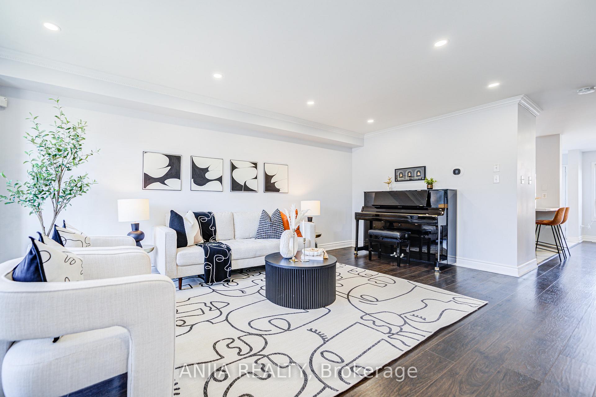 Photo 6 of 706 Castlemore Avenue, Markham, Wismer — HOMEH