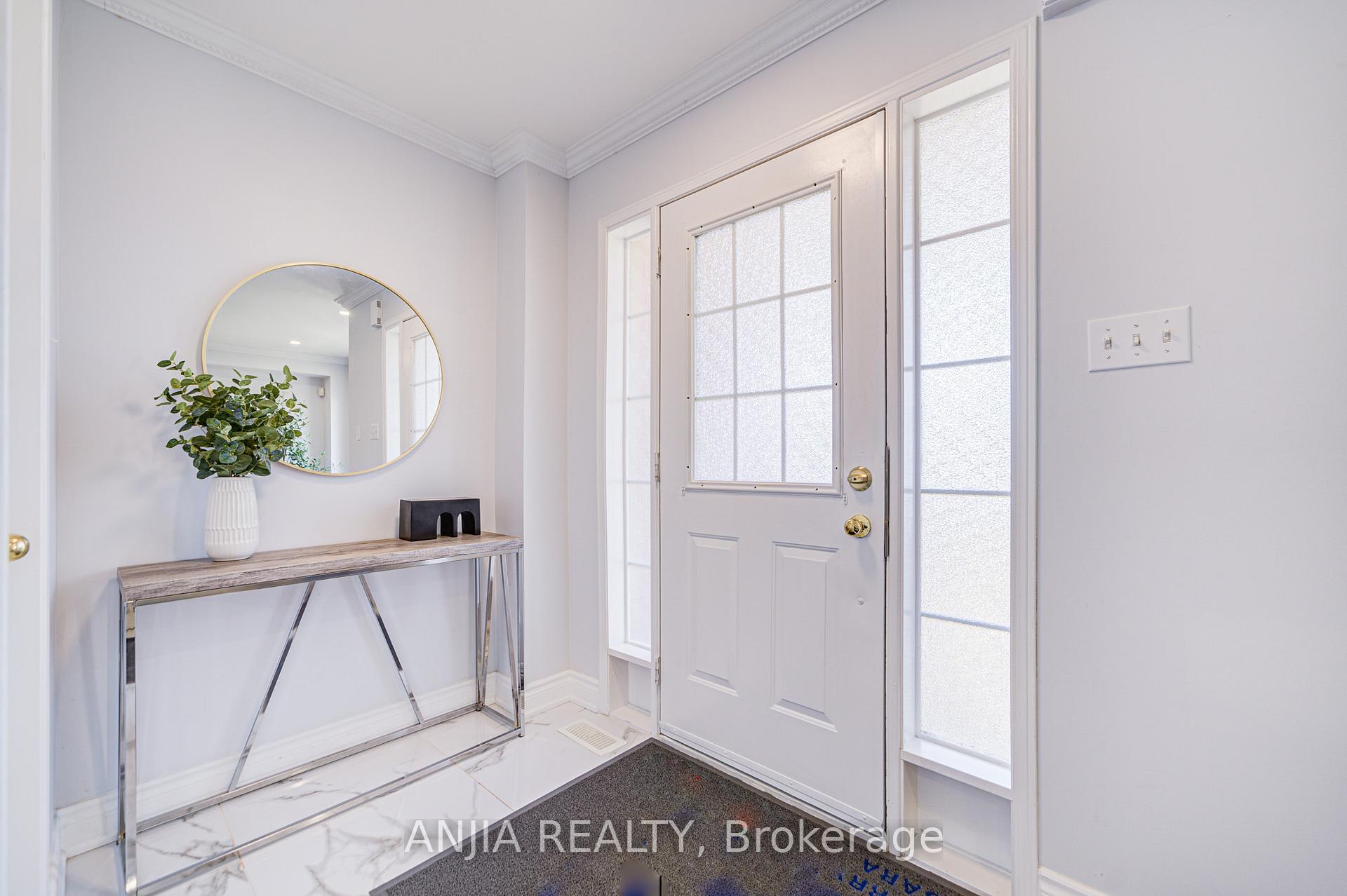 Photo 7 of 706 Castlemore Avenue, Markham, Wismer — HOMEH