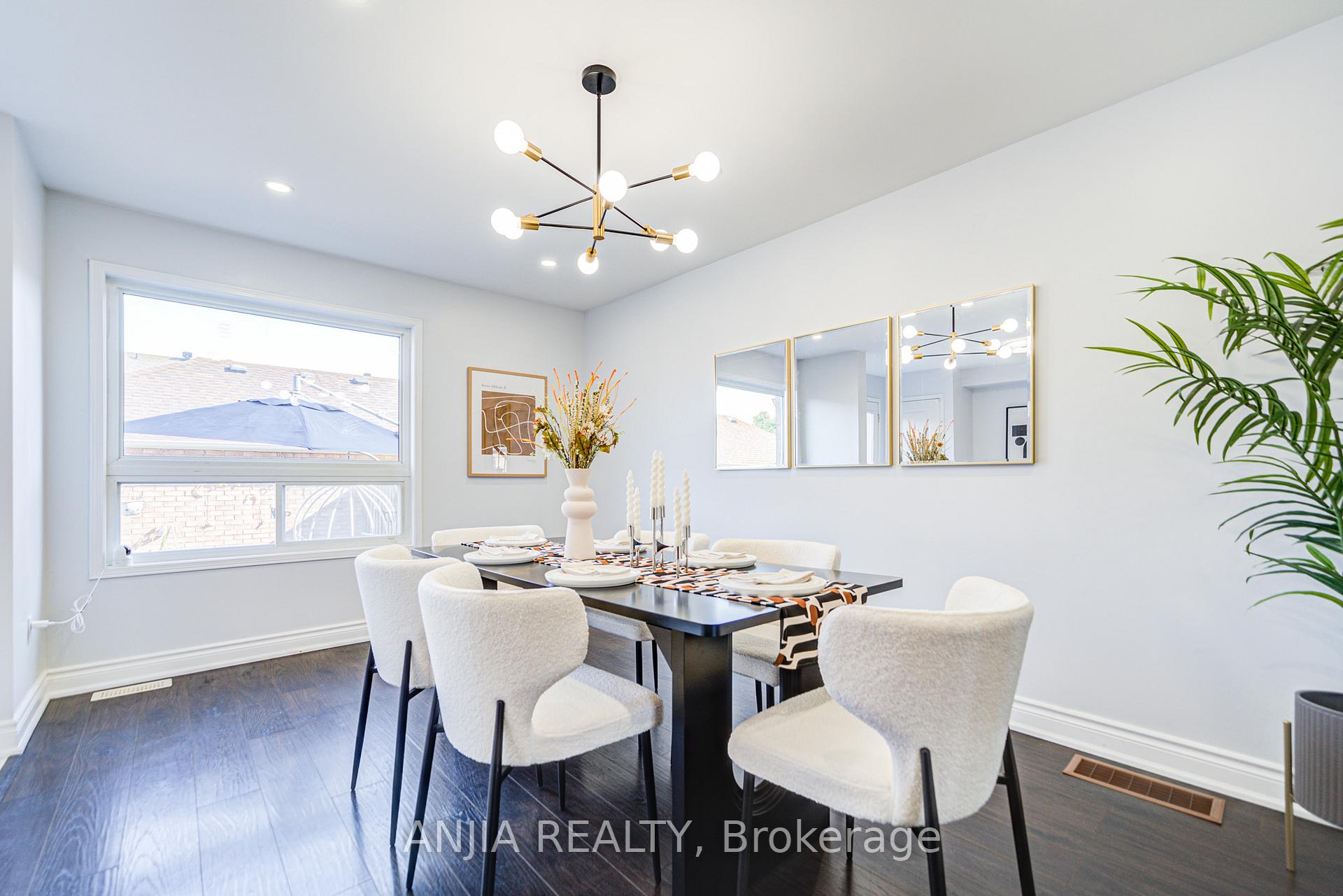 Photo 23 of 706 Castlemore Avenue, Markham, Wismer — HOMEH