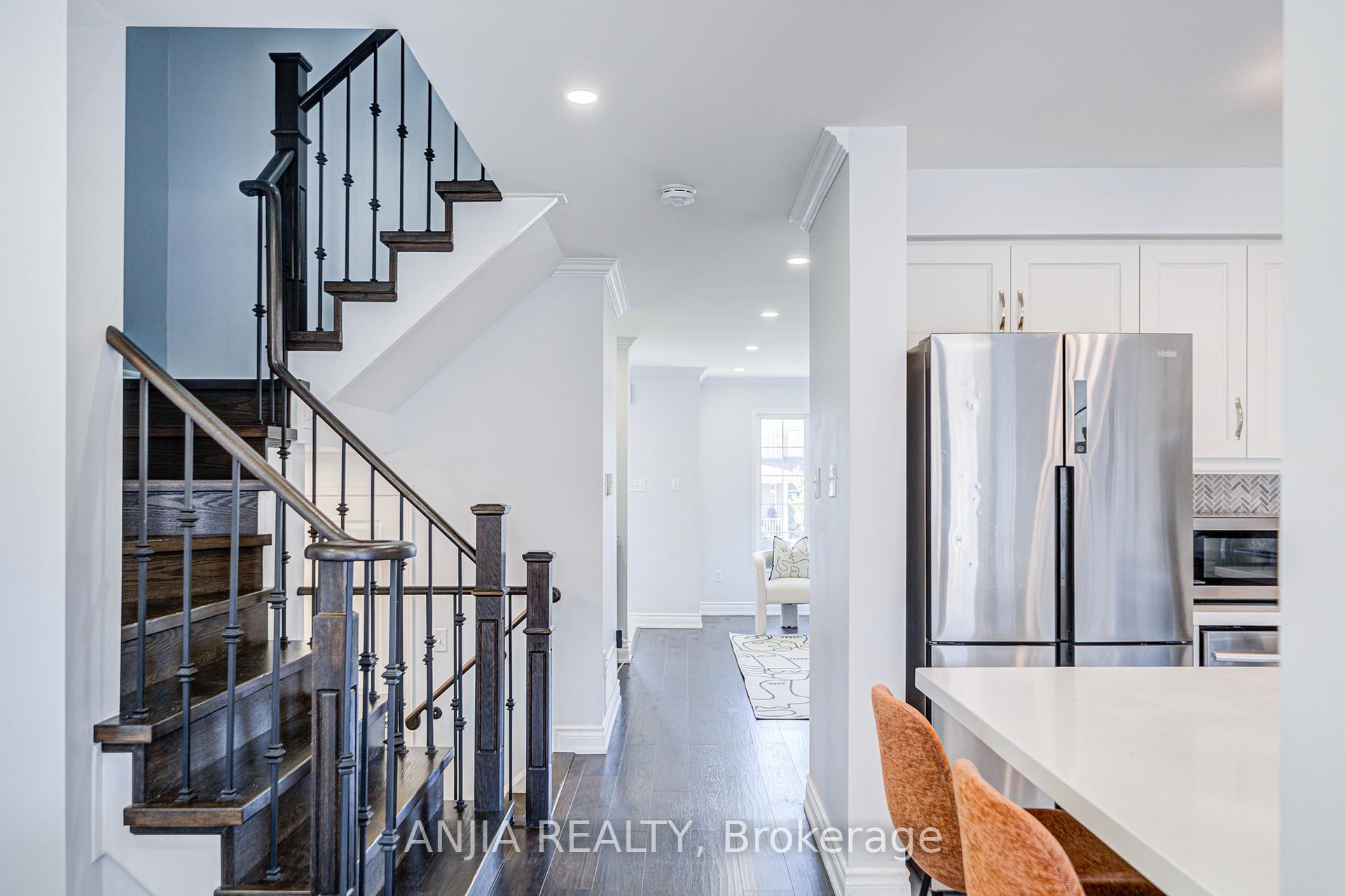 Photo 25 of 706 Castlemore Avenue, Markham, Wismer — HOMEH