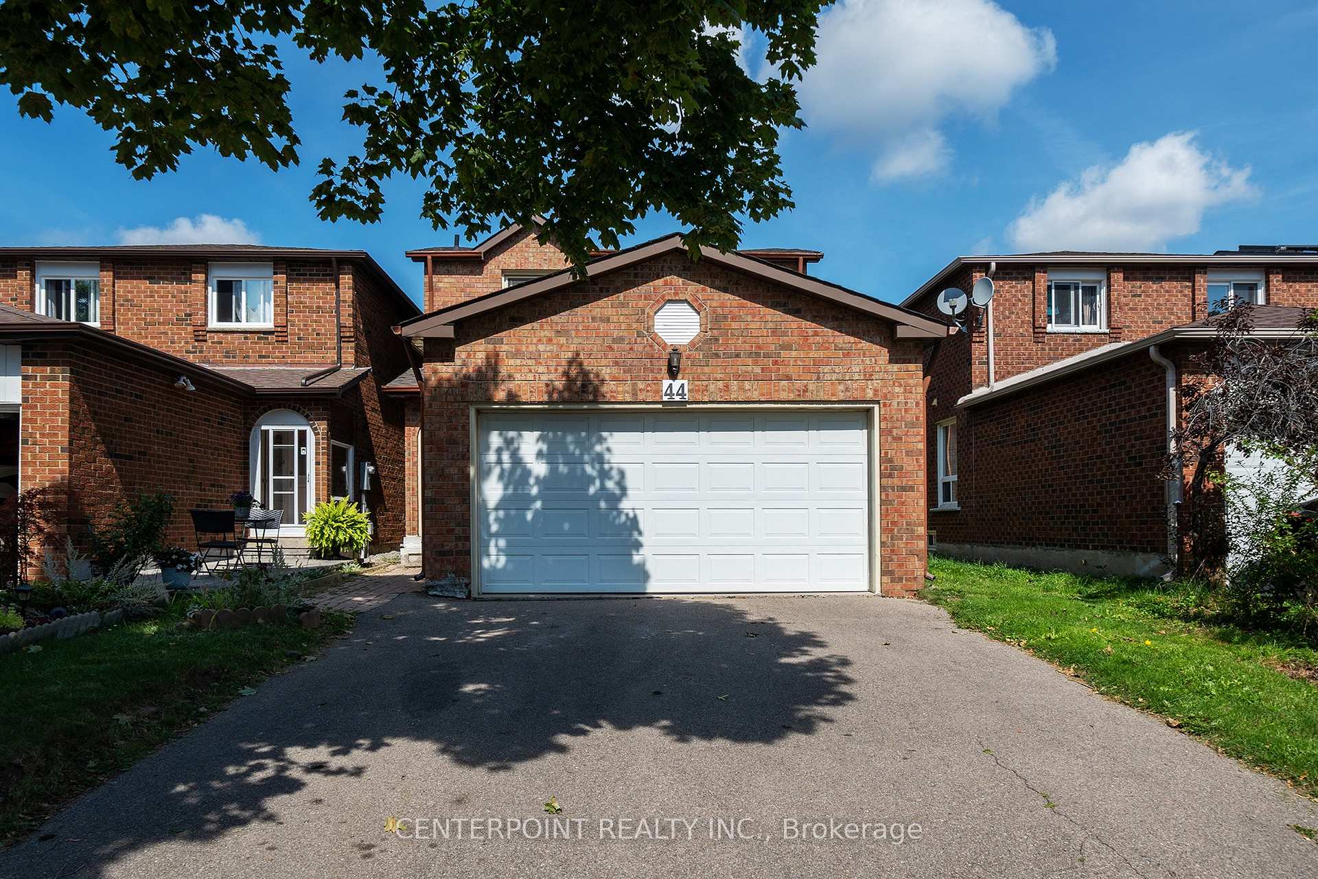 Front of 44 Kenley Crescent