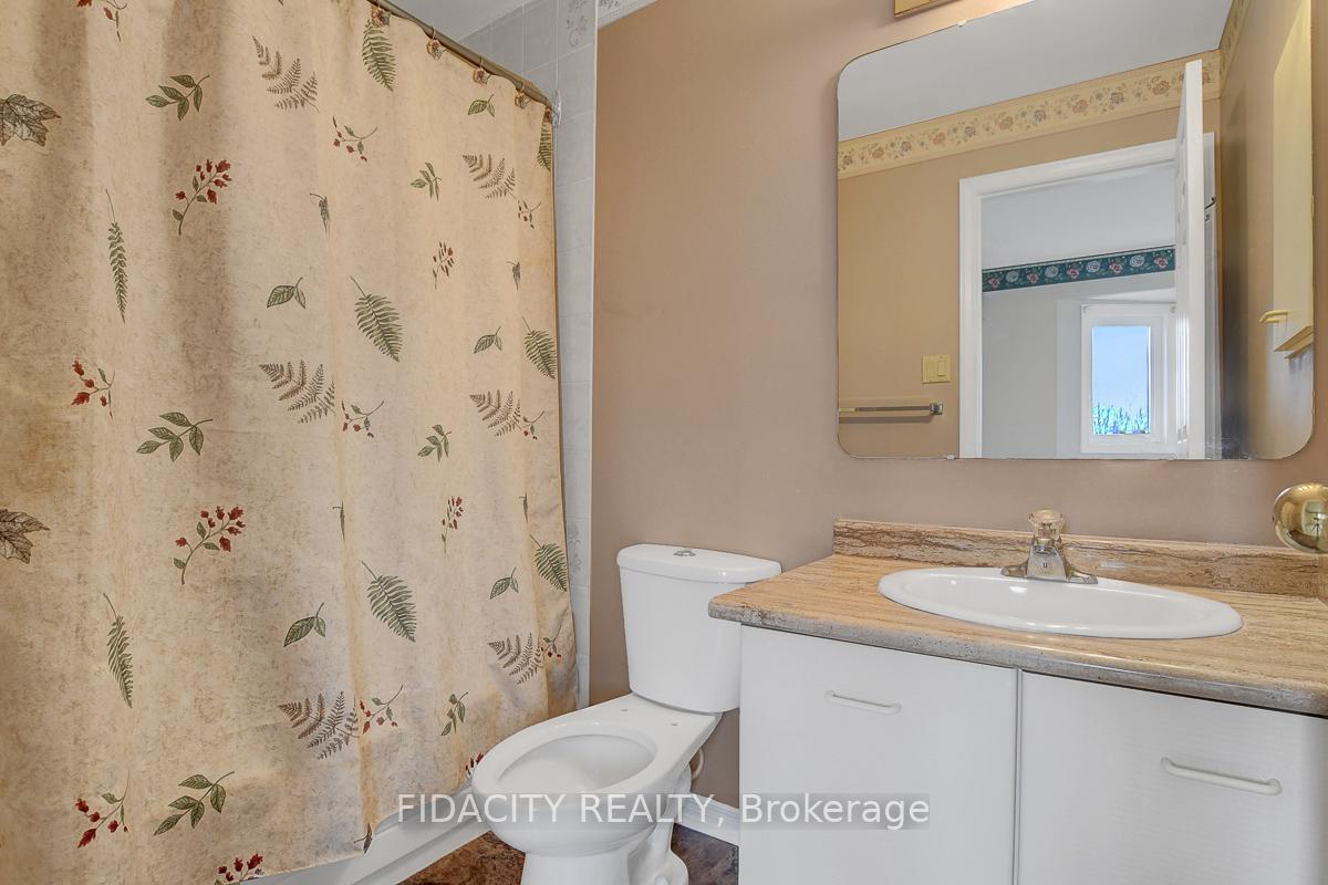 Photo 16 of 124 Rowe Drive, Ottawa, Kanata - Katimavik — HOMEH