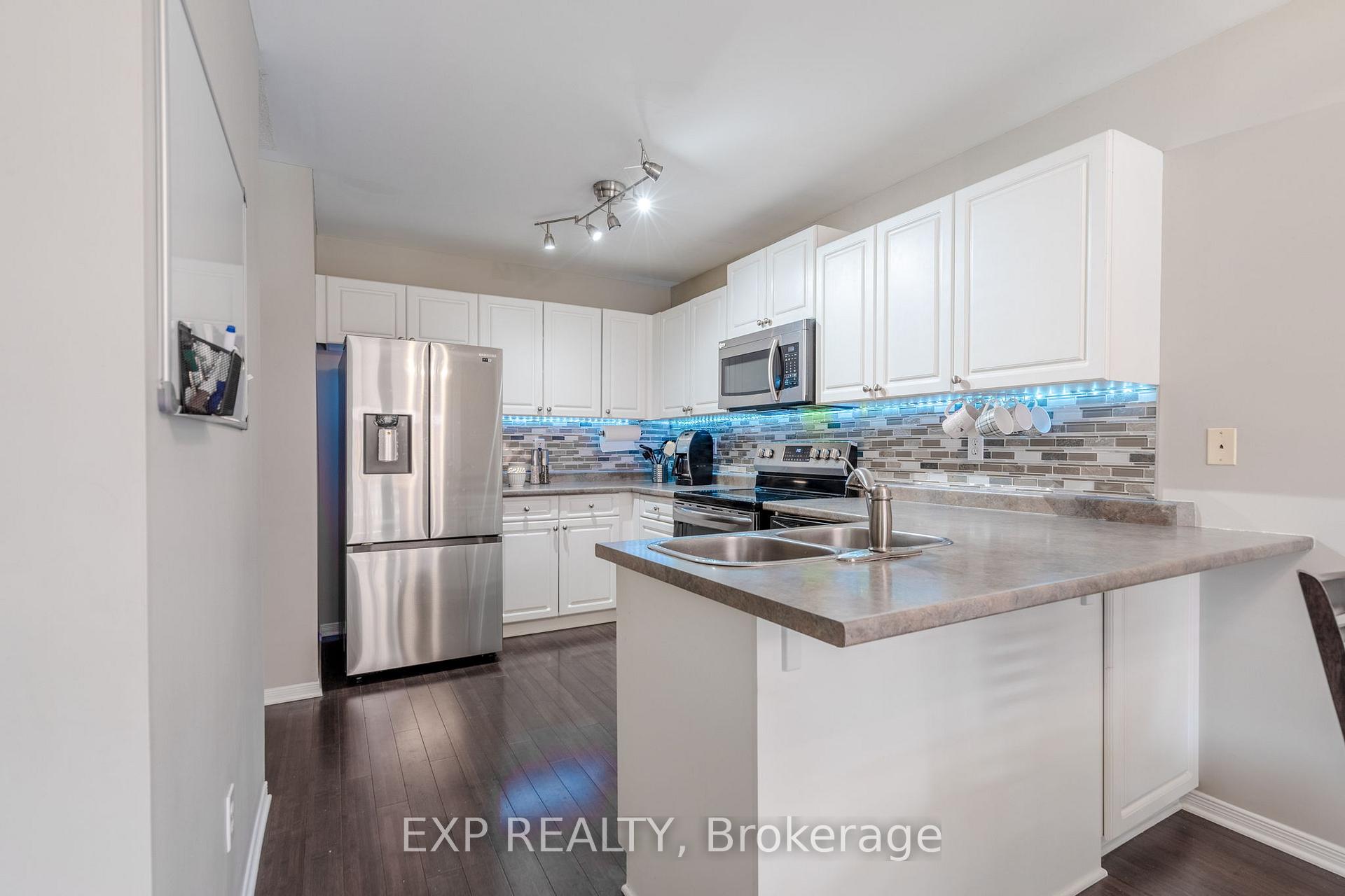 Photo 6 of 22 Kristen Court, Middlesex Centre, Kilworth — HOMEH