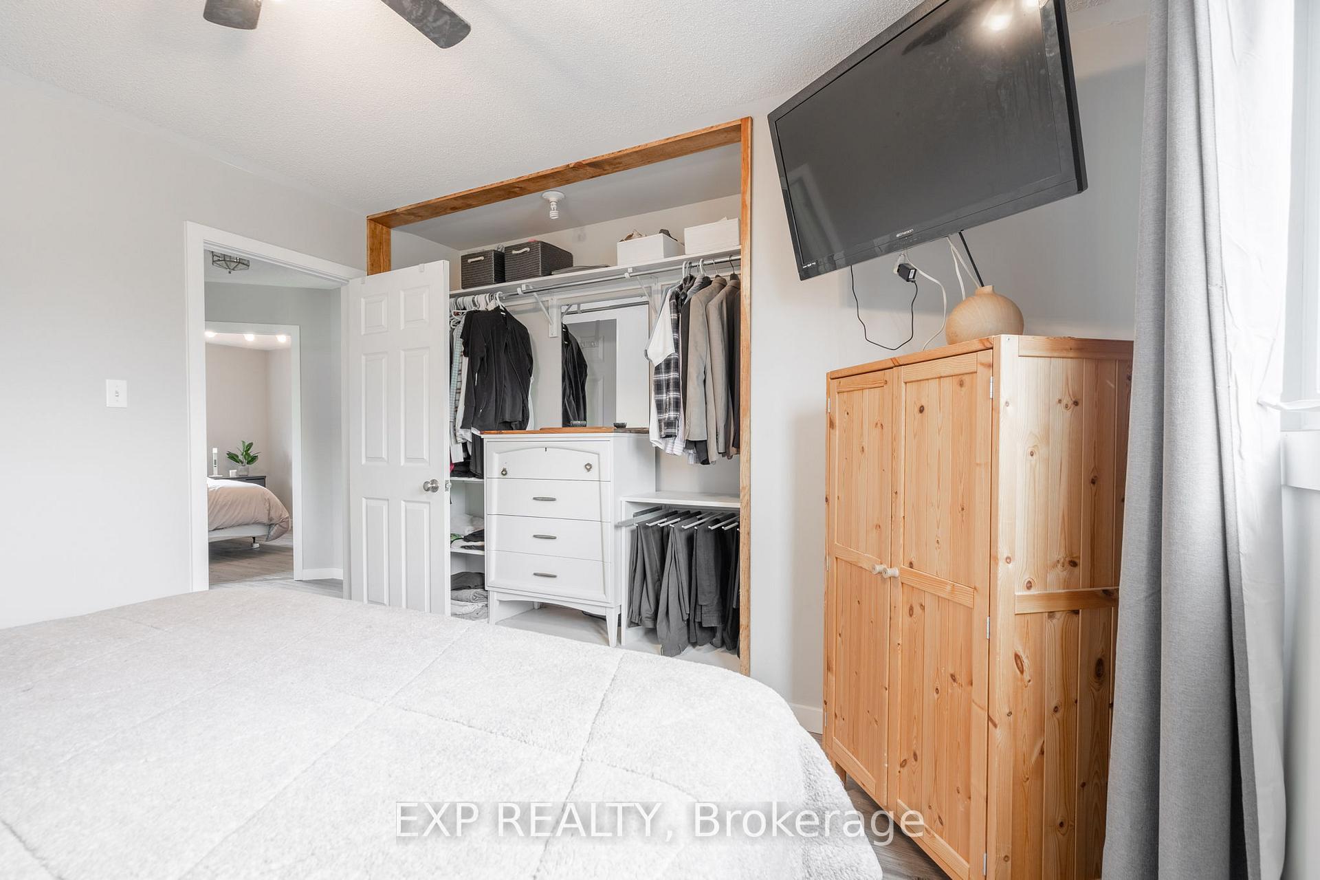 Photo 10 of 22 Kristen Court, Middlesex Centre, Kilworth — HOMEH