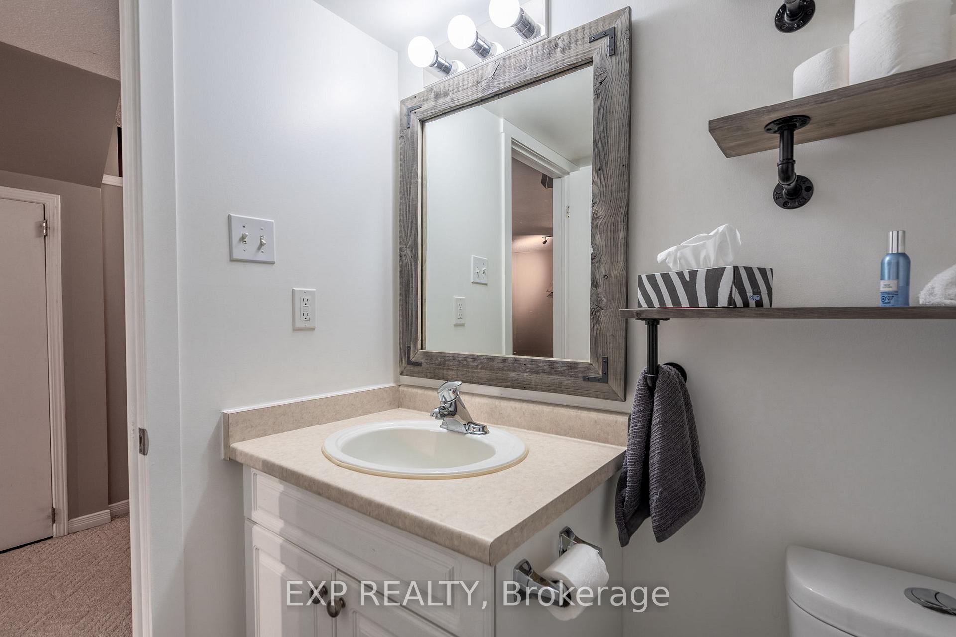 Photo 19 of 22 Kristen Court, Middlesex Centre, Kilworth — HOMEH