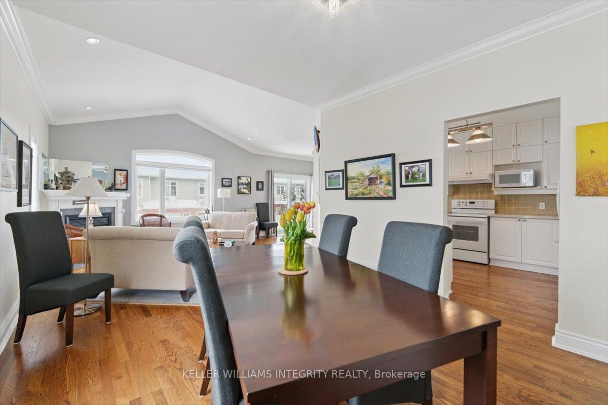 Photo 10 of 52 Kinmount Private, Ottawa, Kanata - Kanata Lakes/Heritage Hills — HOMEH