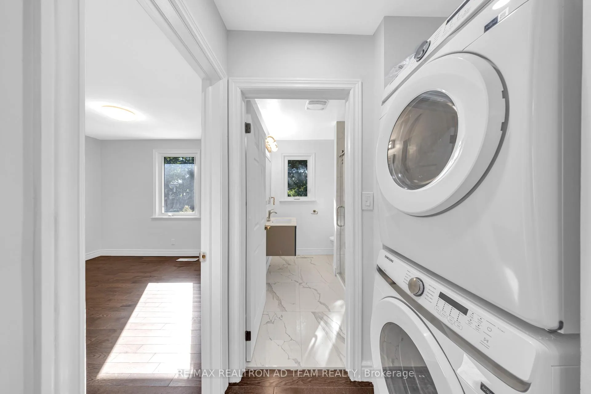 Photo 16 of Unit Main, 18 Windridge Drive, Markham, Bullock — HOMEH