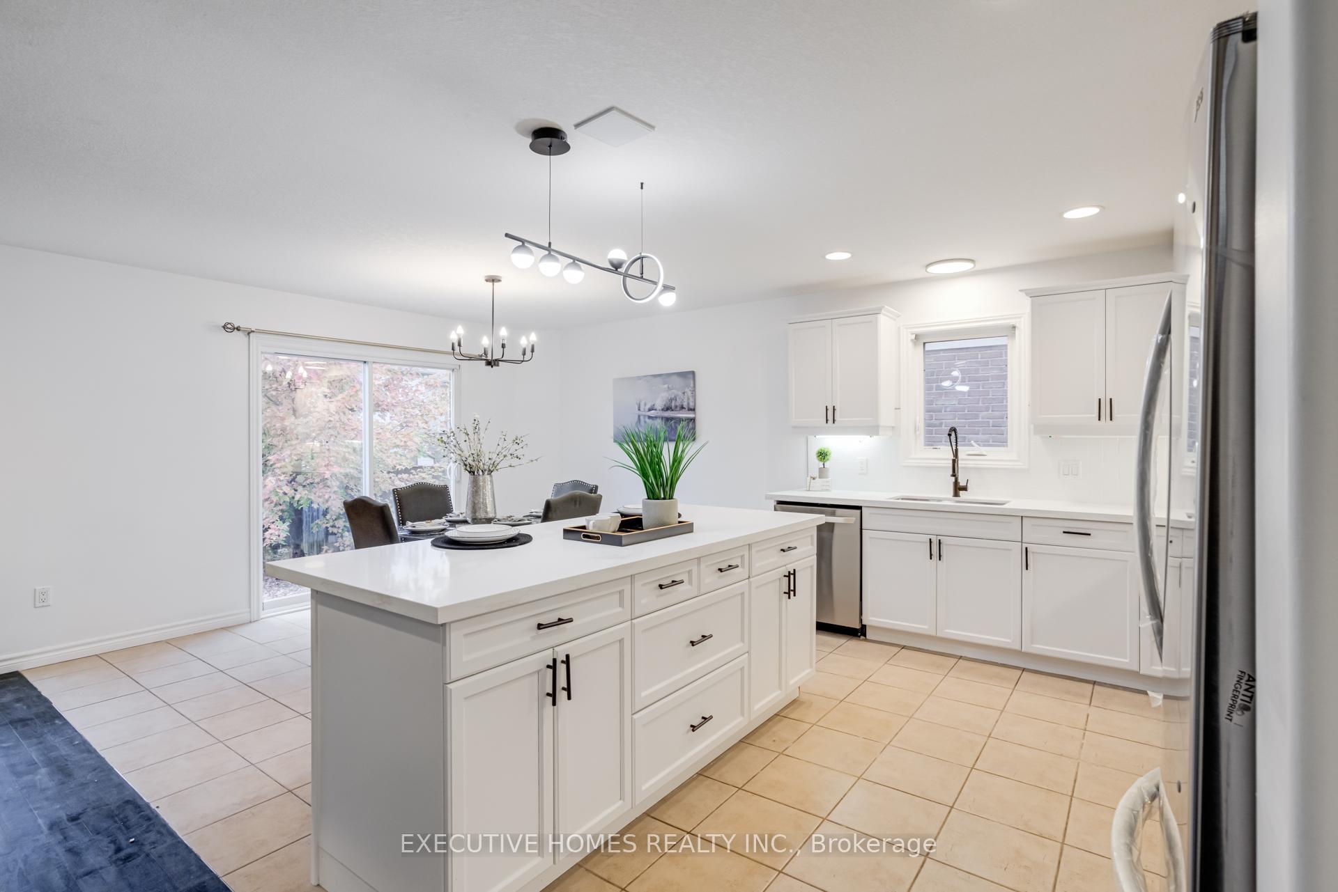 Photo 9 of 5 Havenwood Lane, Middlesex Centre, Ilderton — HOMEH