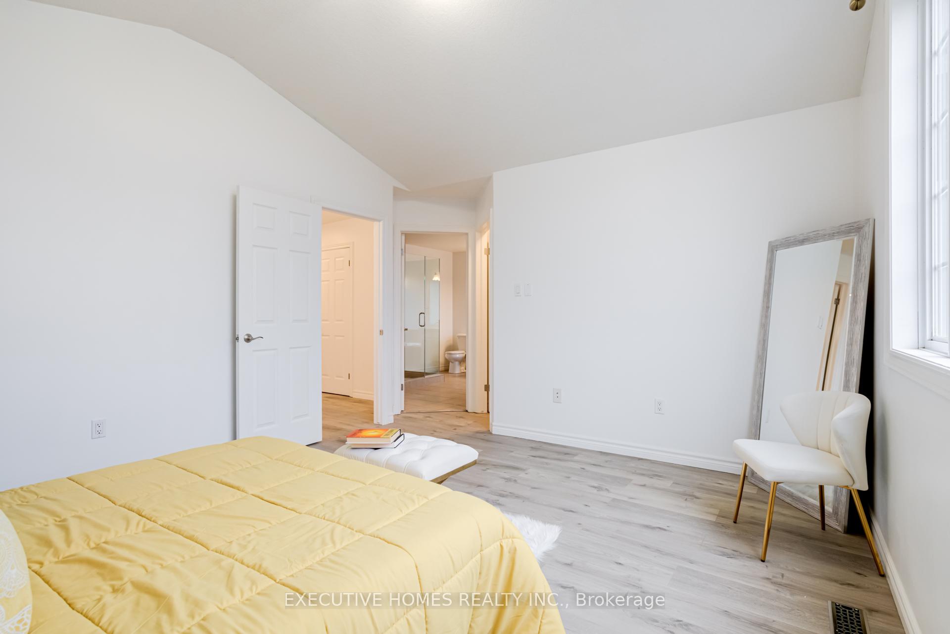 Photo 17 of 5 Havenwood Lane, Middlesex Centre, Ilderton — HOMEH