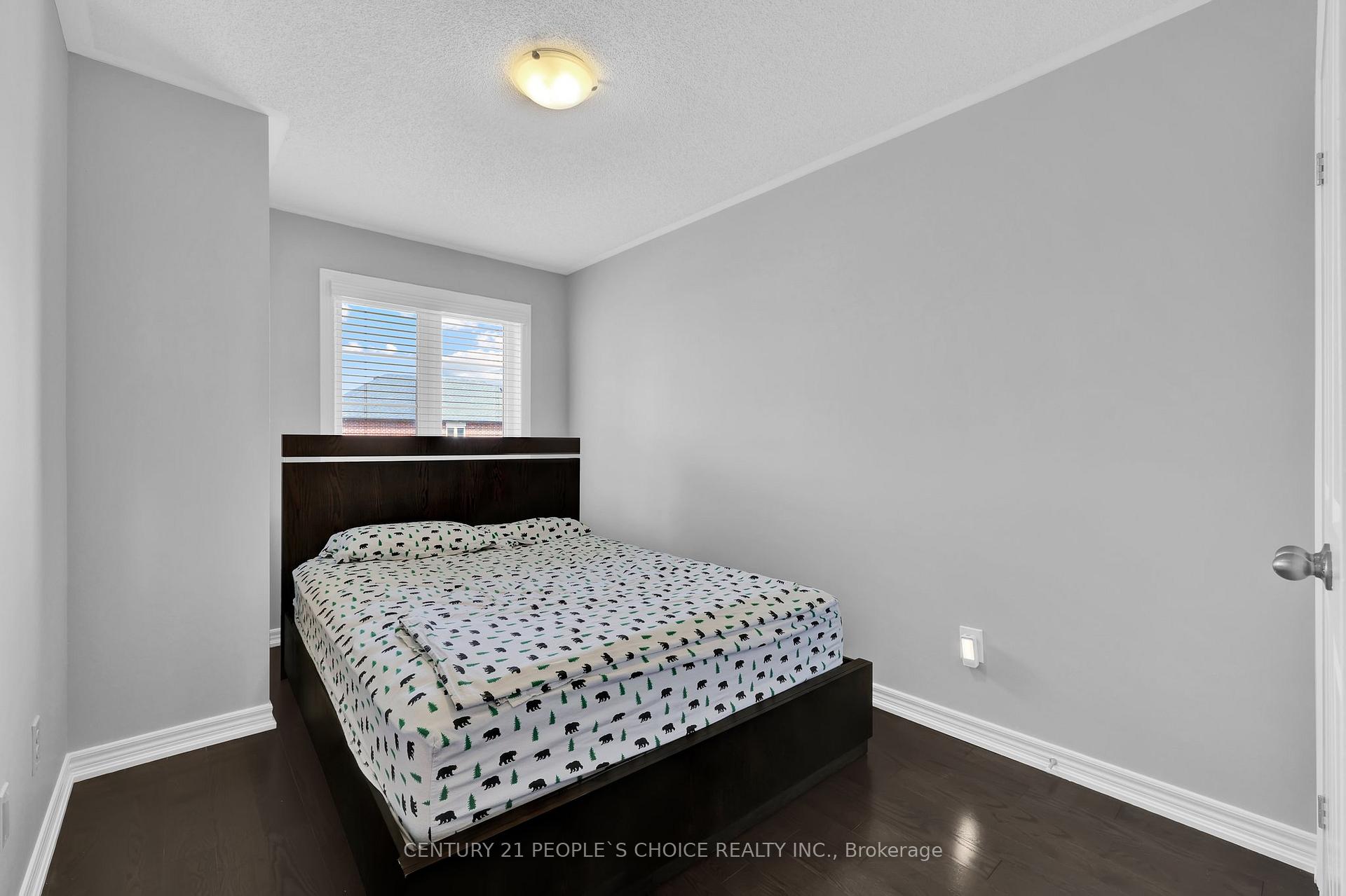 Photo 26 of 38 Narbonne Crescent, Hamilton, Stoney Creek Mountain — HOMEH