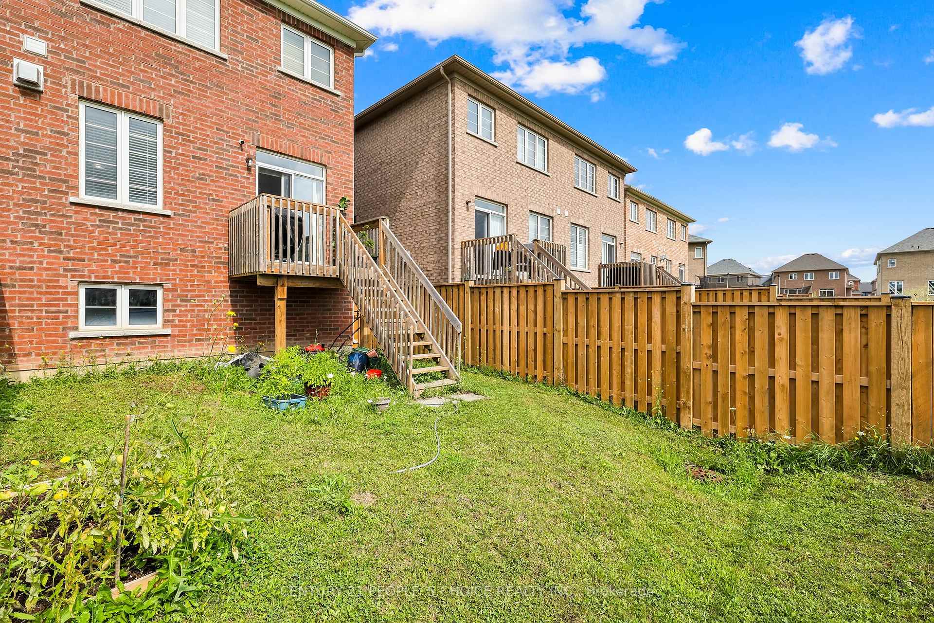 Photo 40 of 38 Narbonne Crescent, Hamilton, Stoney Creek Mountain — HOMEH