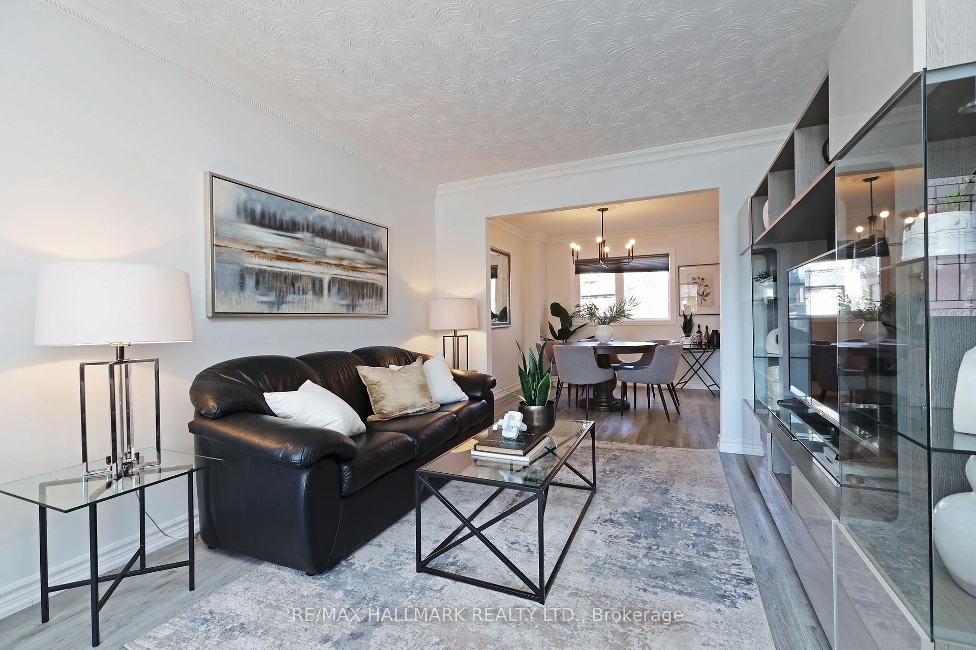 Photo 7 of 553 Raymerville Drive, Markham, Raymerville — HOMEH