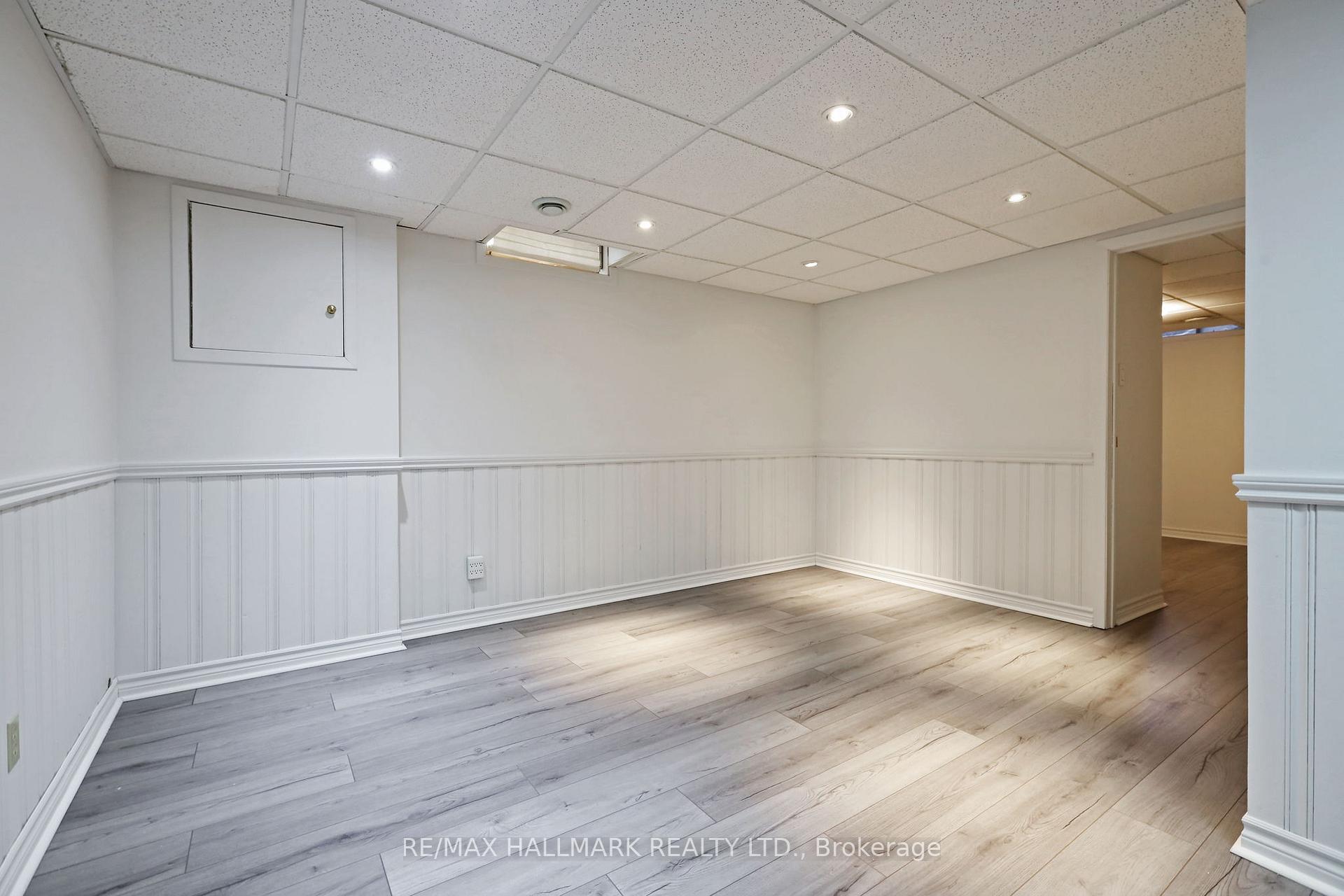 Photo 34 of 553 Raymerville Drive, Markham, Raymerville — HOMEH
