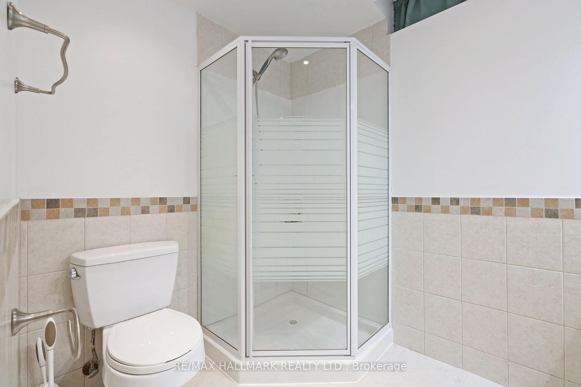 Photo 41 of 553 Raymerville Drive, Markham, Raymerville — HOMEH